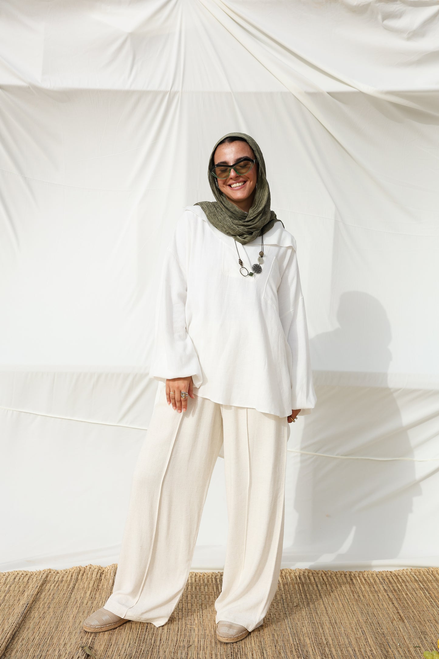 Wide Linen Flow Pants in Beige