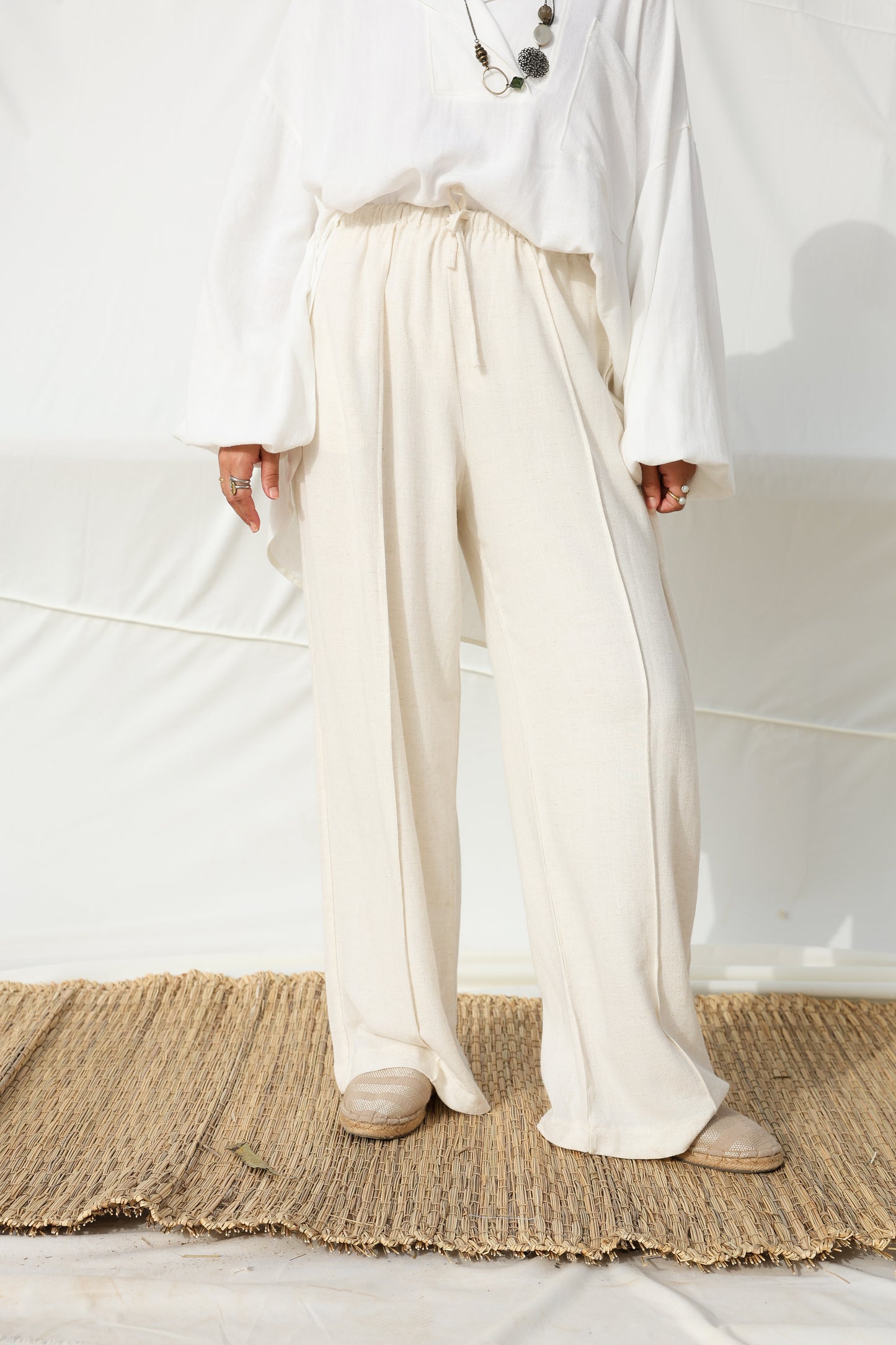 Wide Linen Flow Pants in Beige