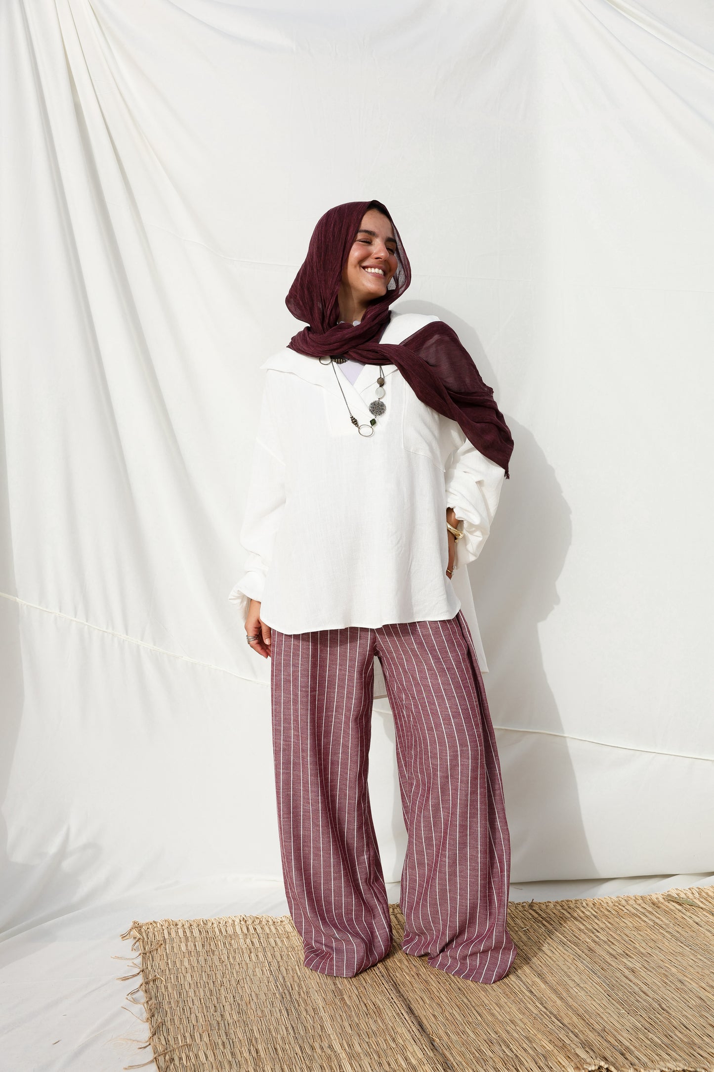 Collar Puffy Sleeves Linen Top in White