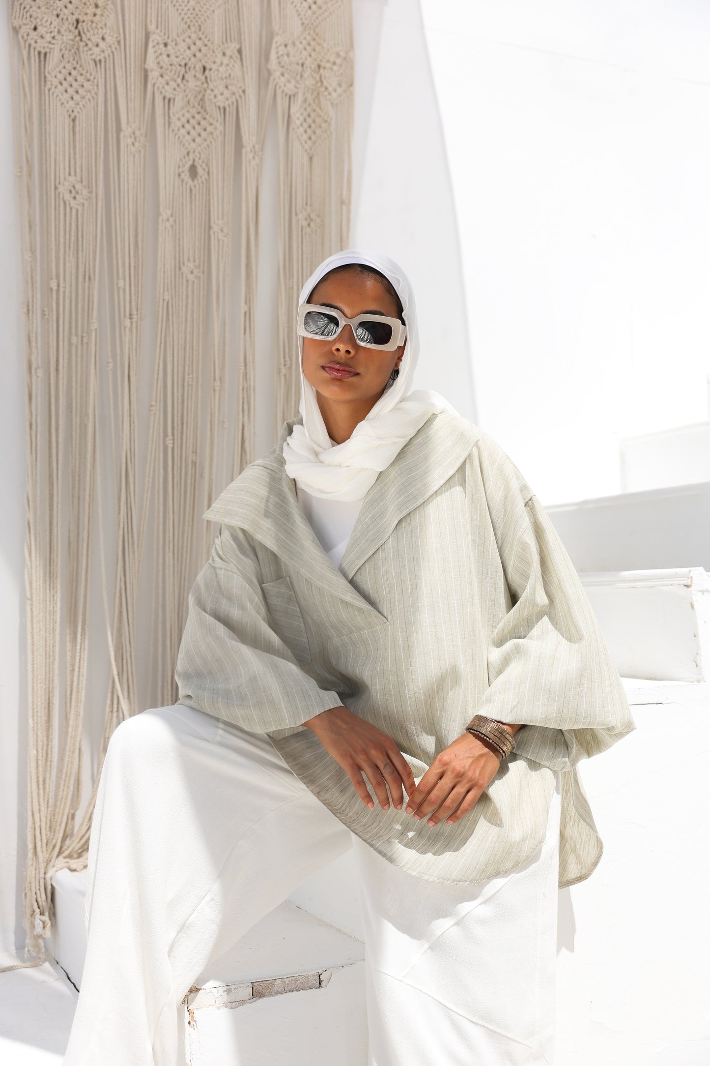 Barrel-leg Linen Pants in White