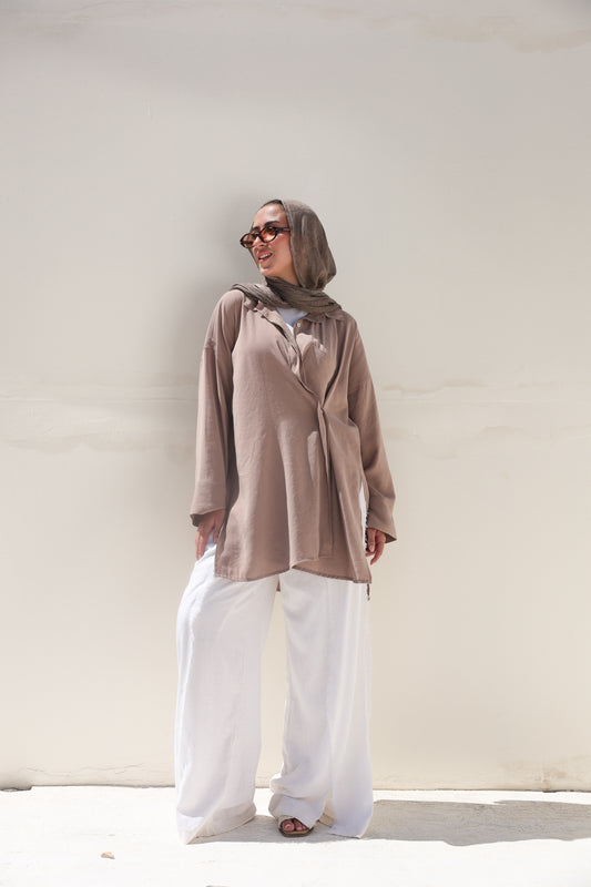 Breeze Crossover Shirt in Café