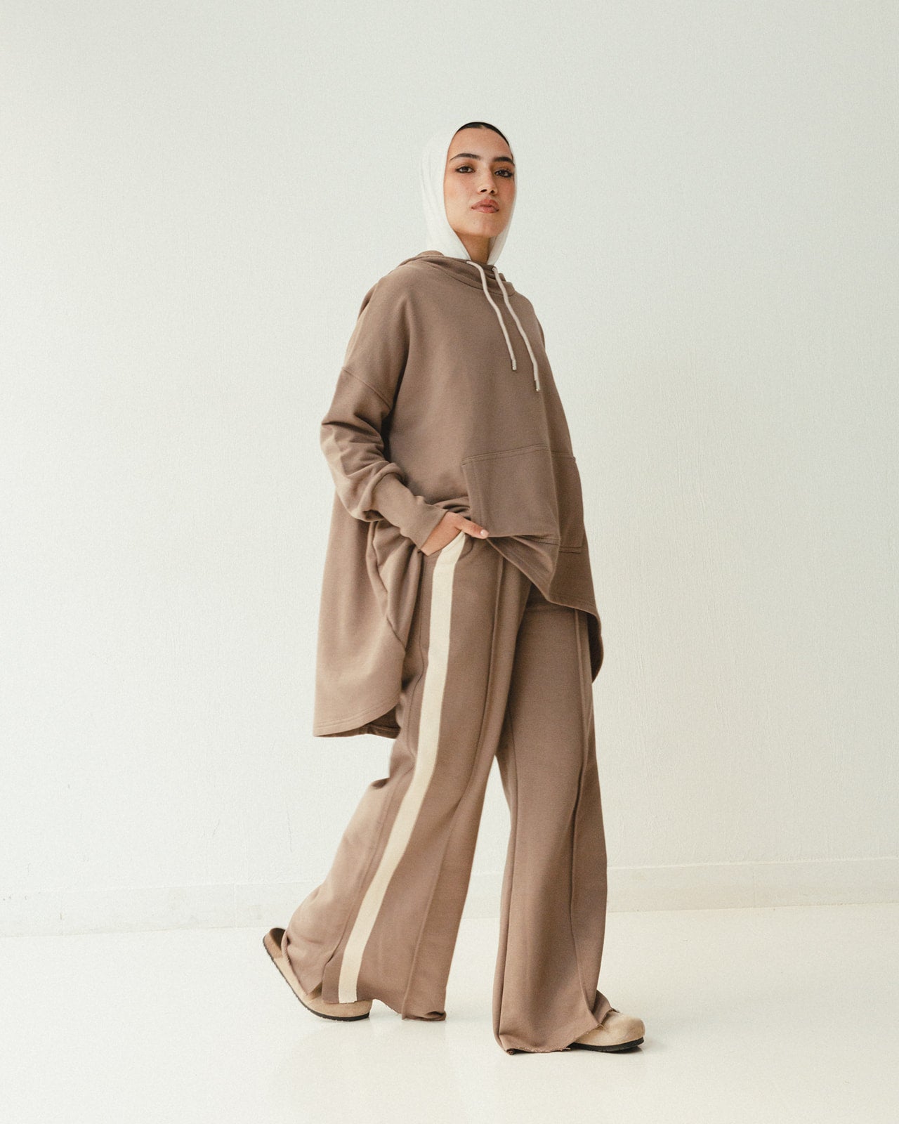 Tracksuit Hoodie Set in Coffee