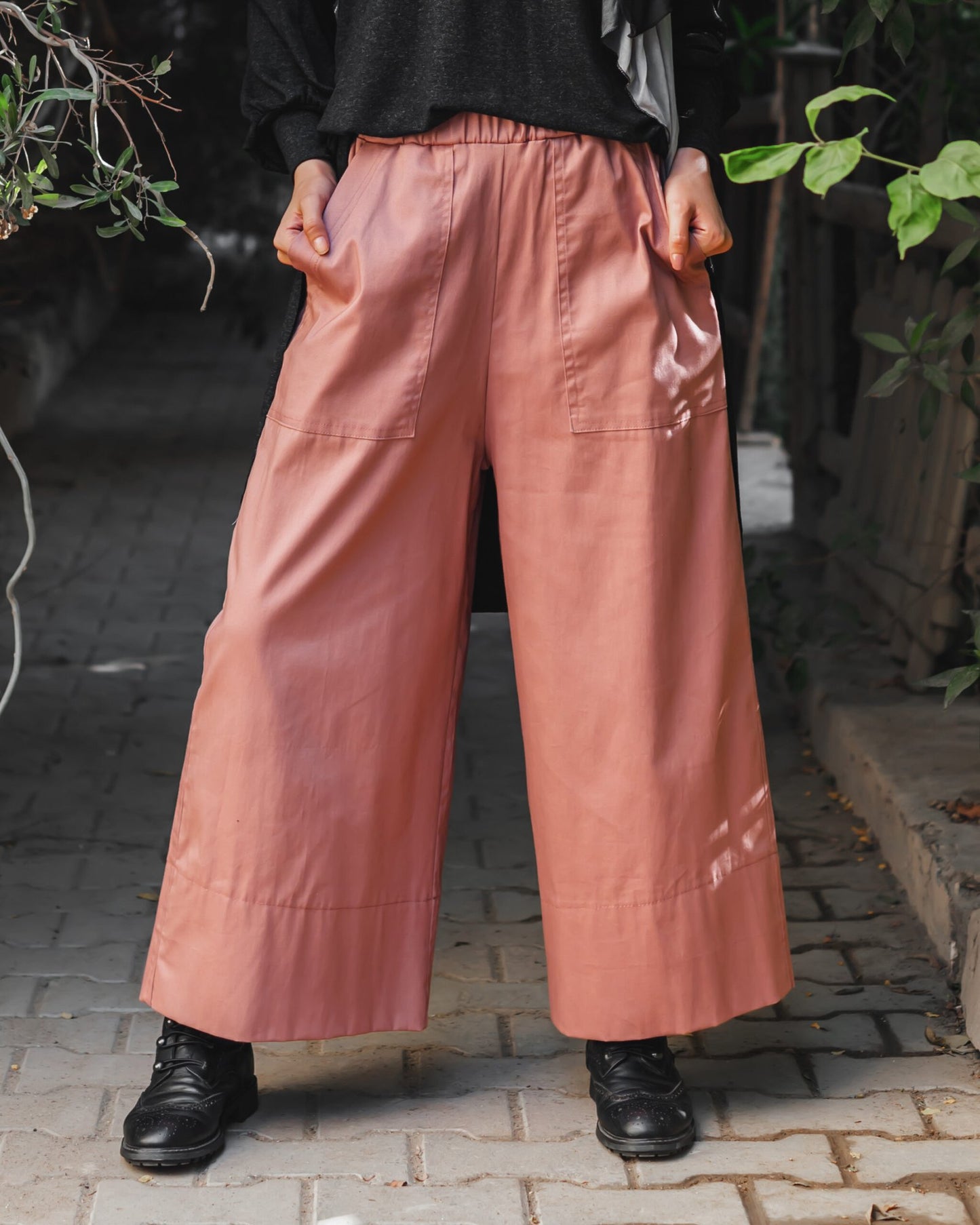 Wide pants in kashmir