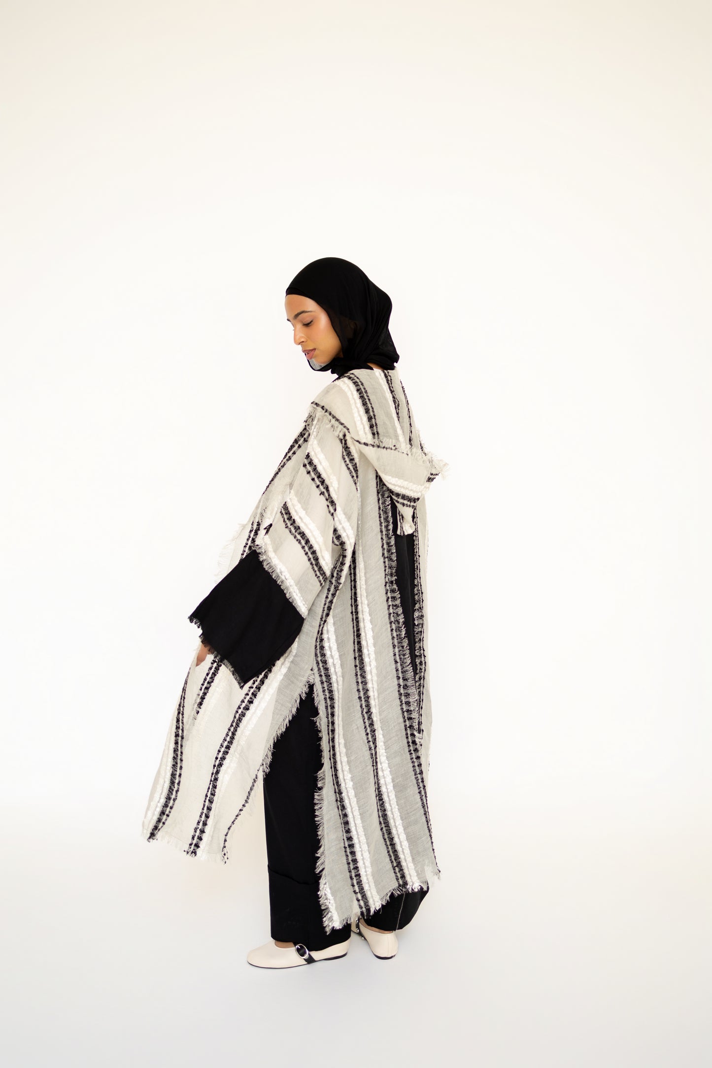 Bold Linen Kimono in Ivory