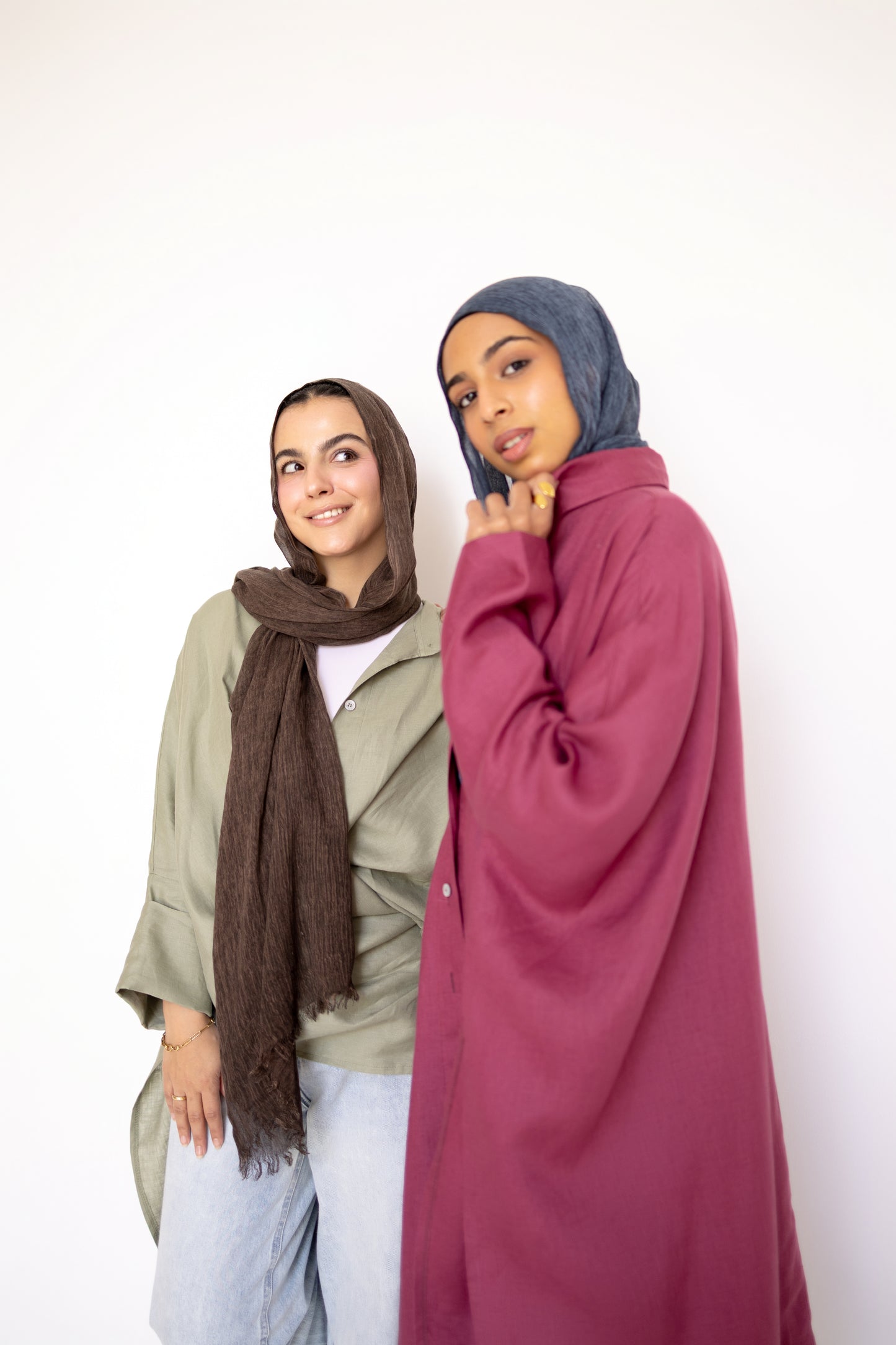 Flowy Oversized Linen Shirt in Berry