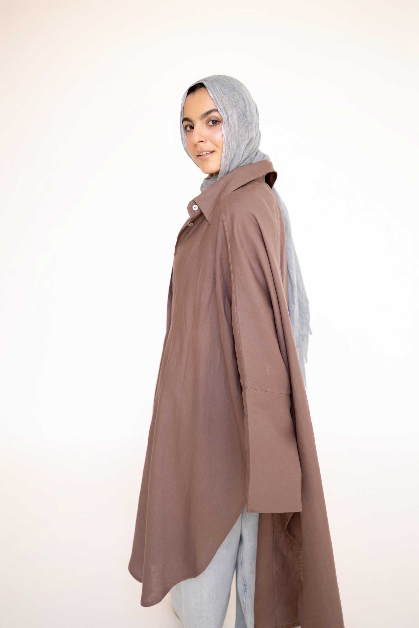 Flowy Oversized Linen Shirt in Chocolate