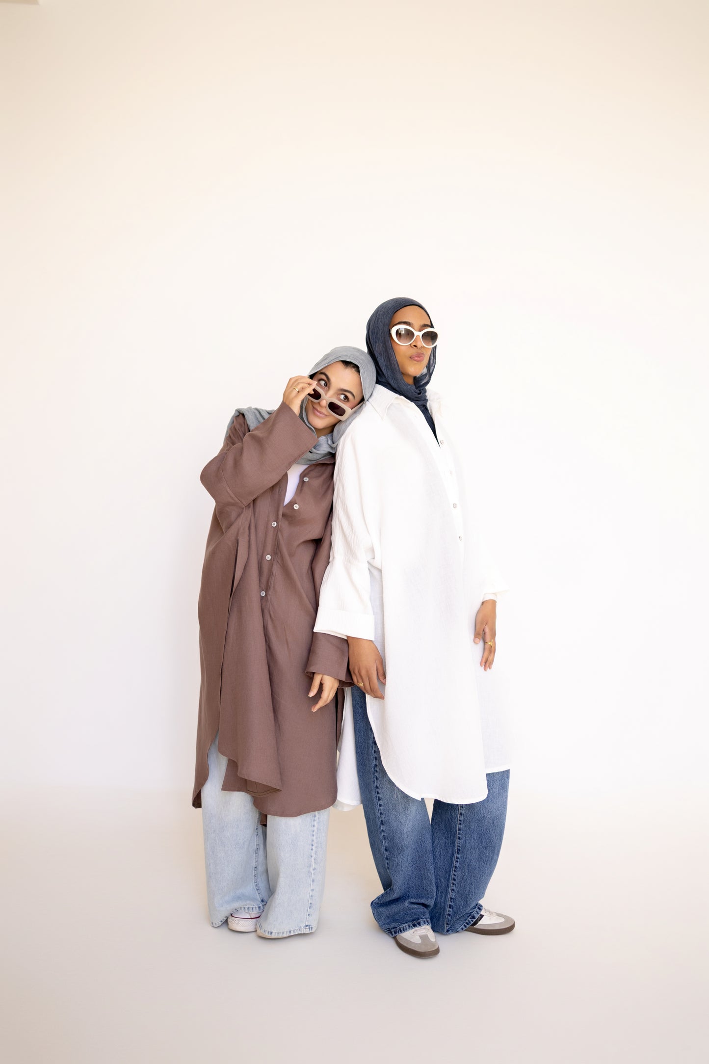 Flowy Oversized Linen Shirt in Chocolate