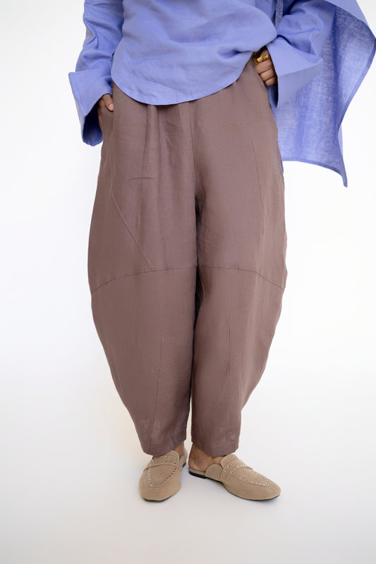 Balloon Linen Pants in Chocolate