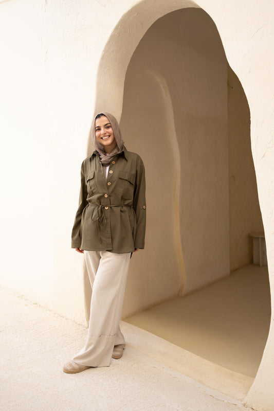 Linen Pockets Shirt in Olive