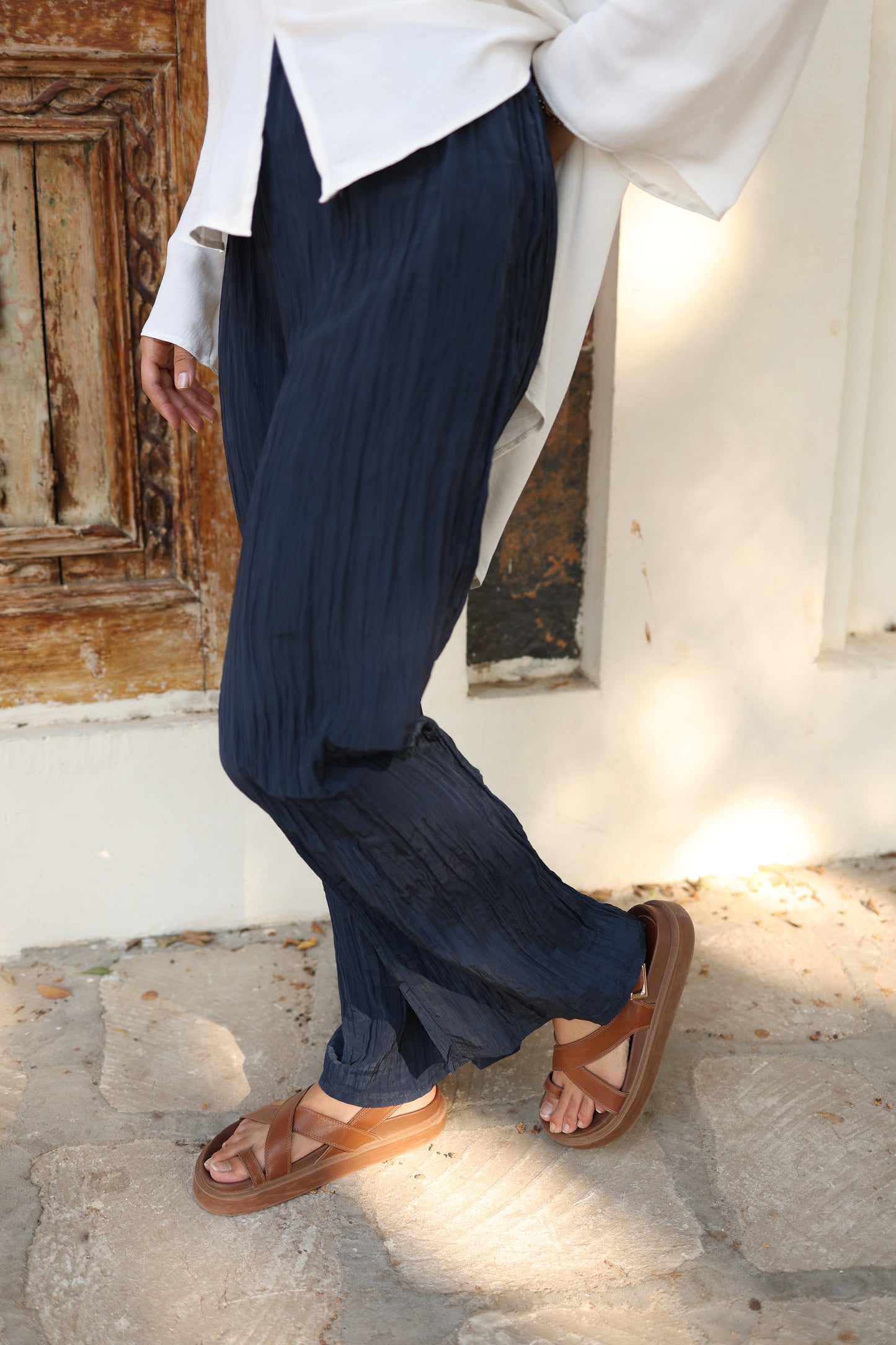 Crushed Pants in Navy Blue