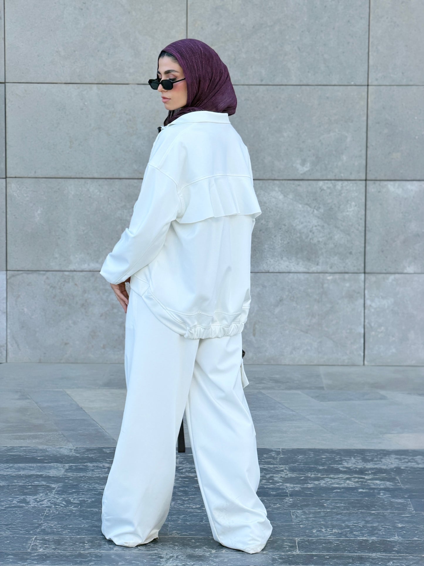 Sport Back Ruffles Set in Off White