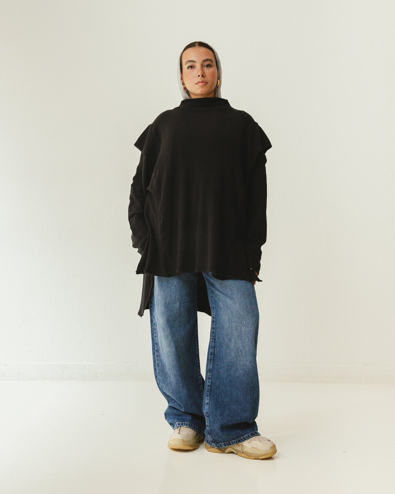 Straight Wide Leg Denim in Washed Dark Blue