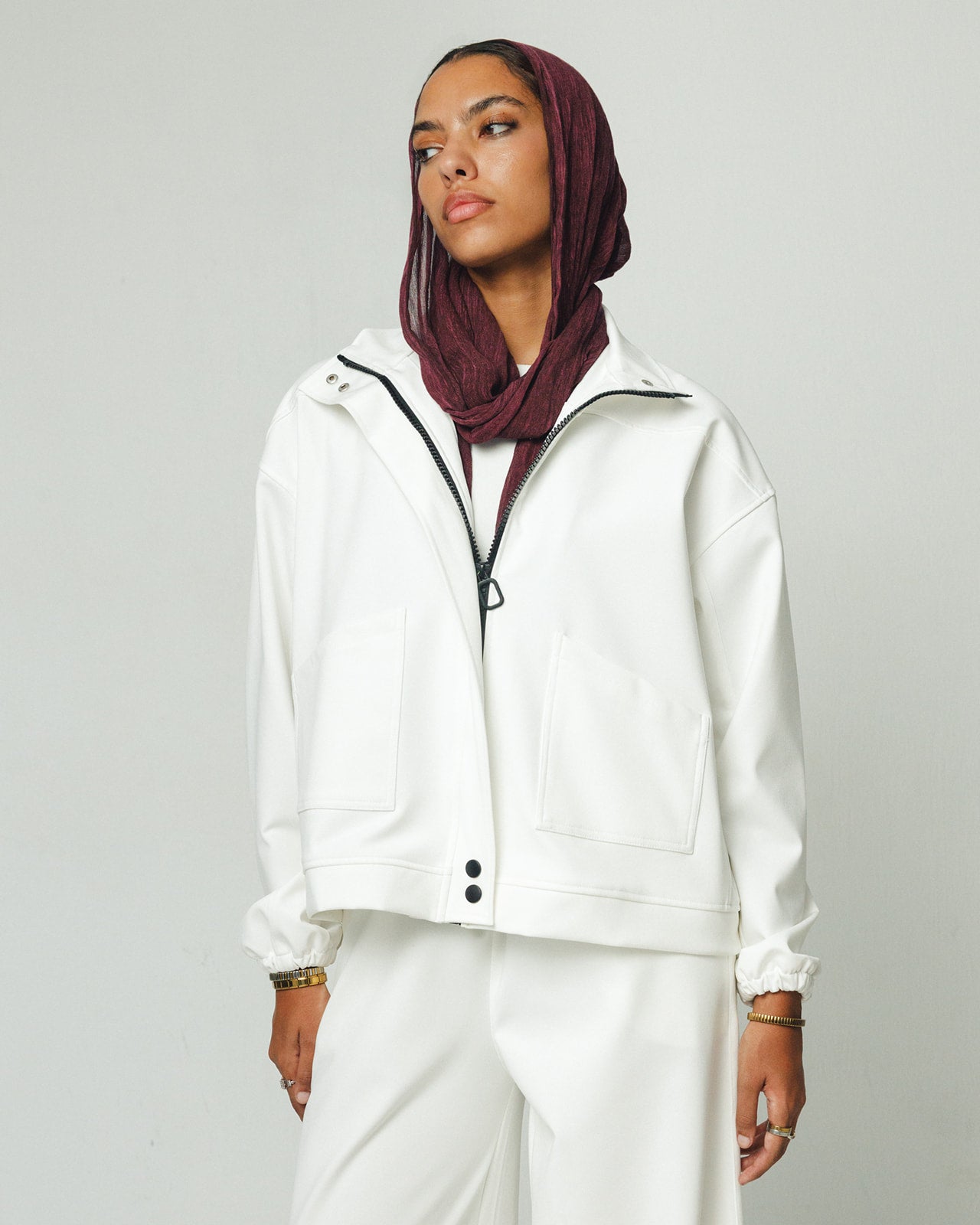 Sport Back Ruffles Set in Off White