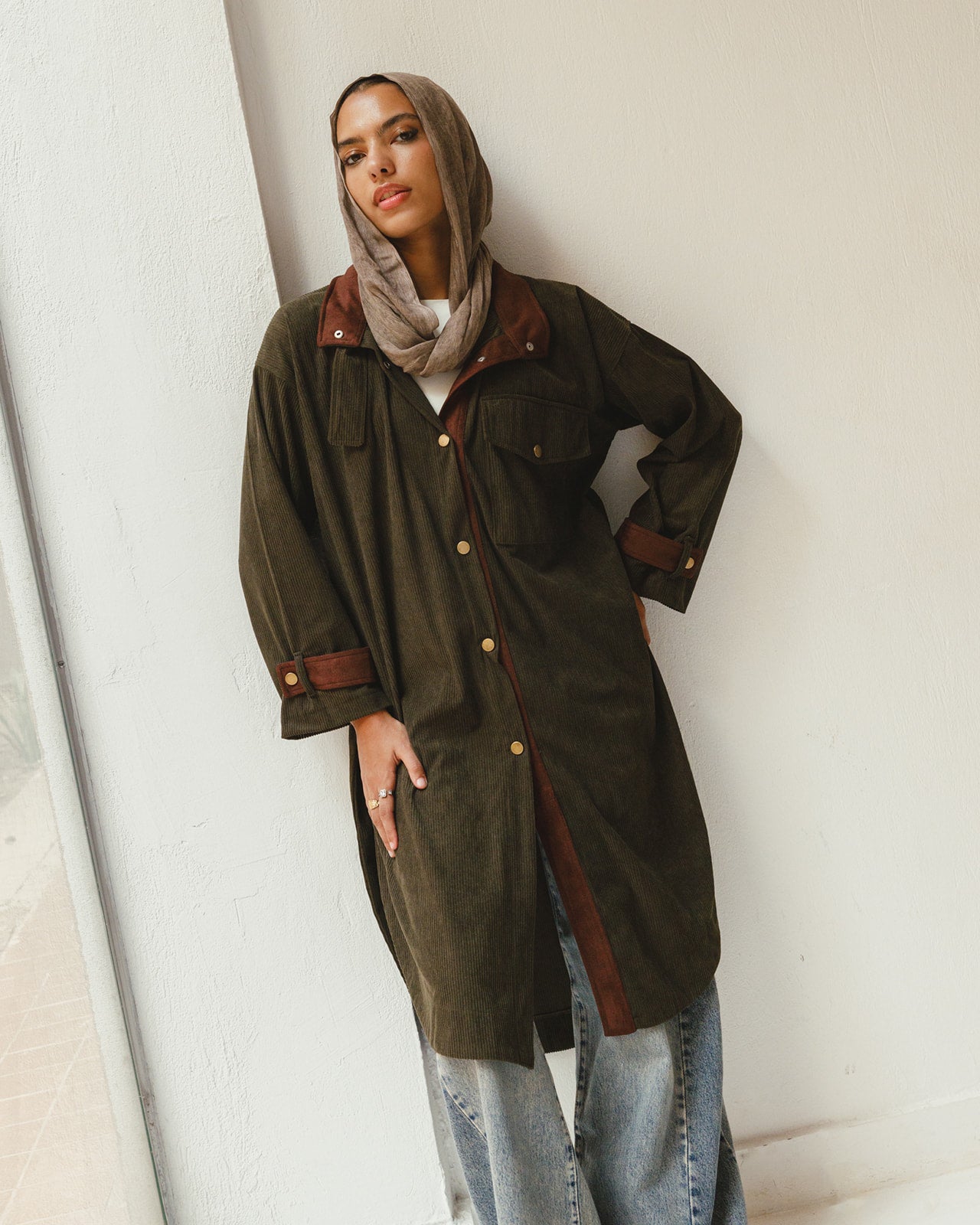 Bicolor Velvet Long Shirt in Olive