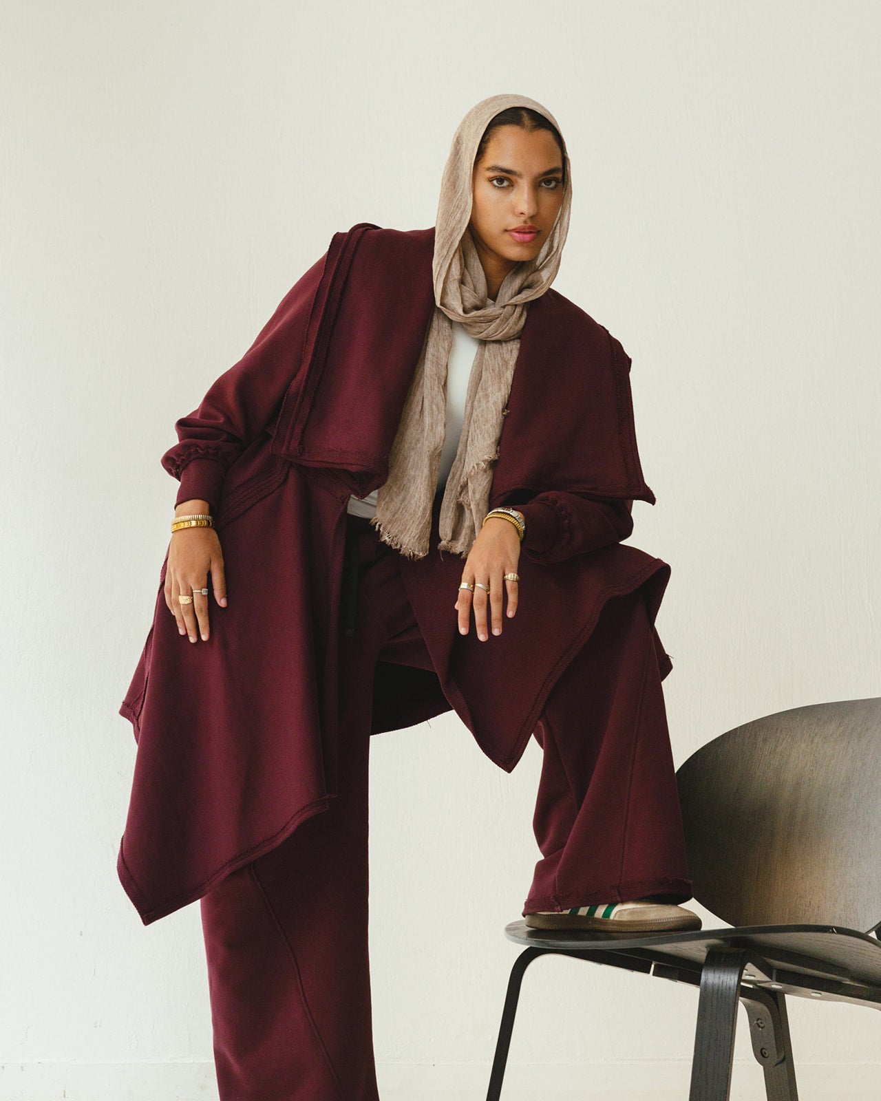 Cozy Flowy Reversible Cardigan Set in Burgundy ( Pre-Order)