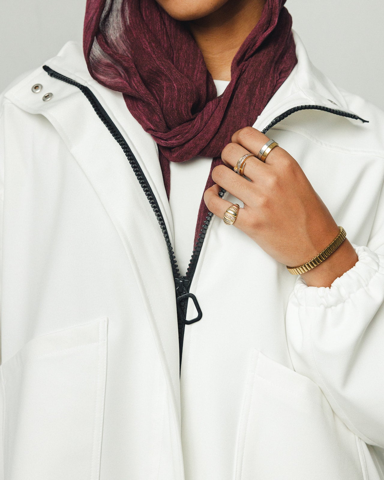 Sport Back Ruffles Set in Off White