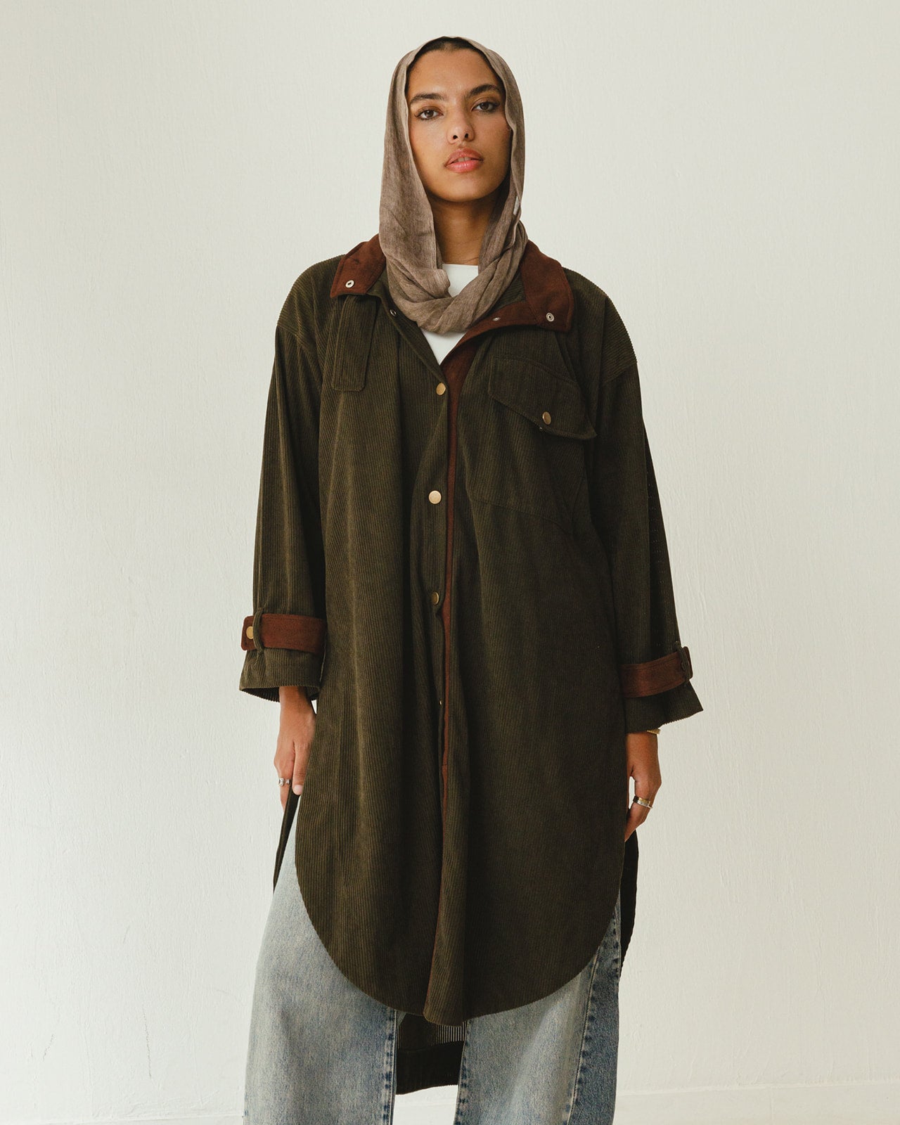 Bicolor Velvet Long Shirt in Olive