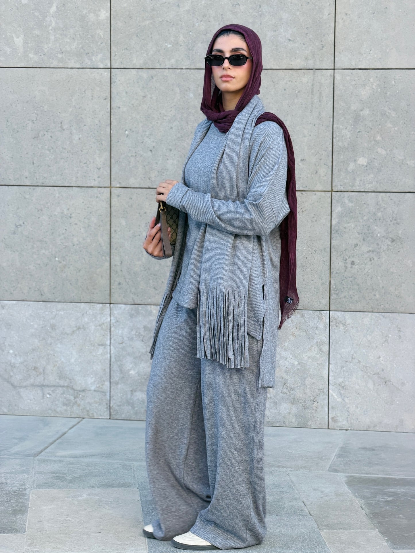 Cozy Fringes Scarf Knit Set in Grey