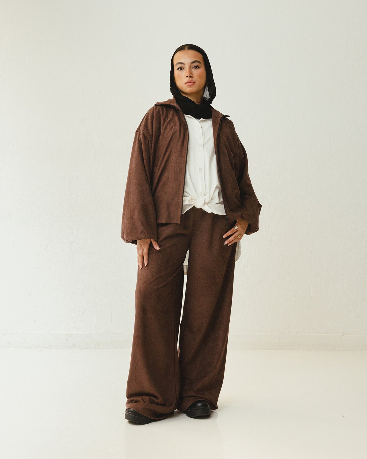 Suede Wide Leg Pants in Brown