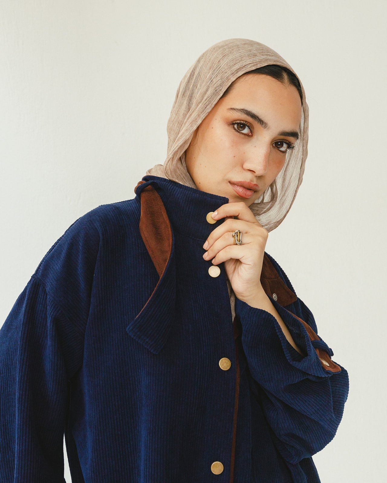 Bicolor Velvet Long Shirt in Navy