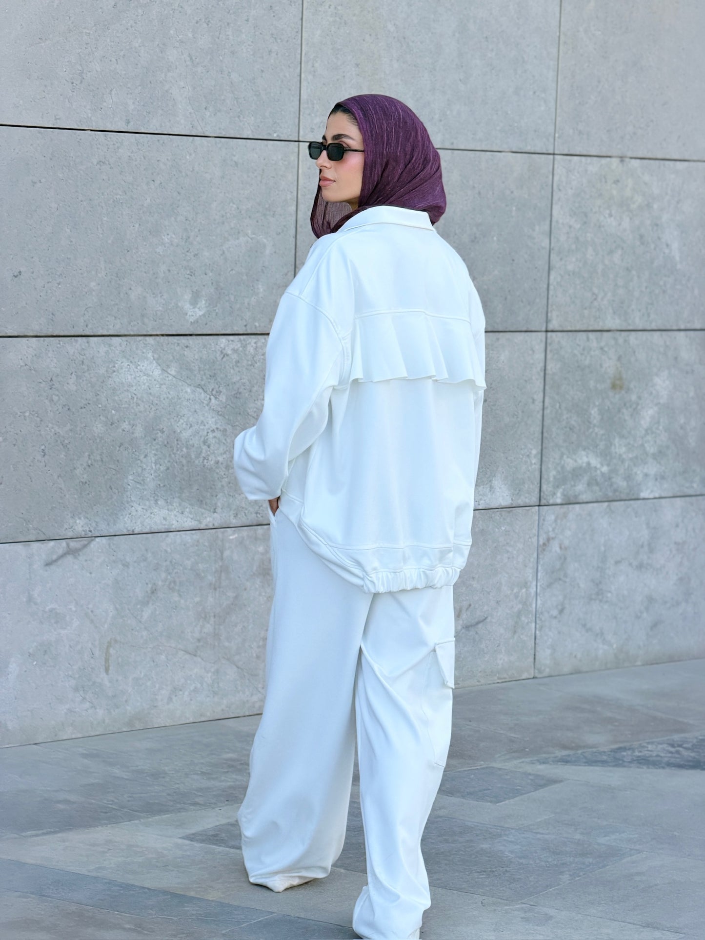 Sport Back Ruffles Set in Off White