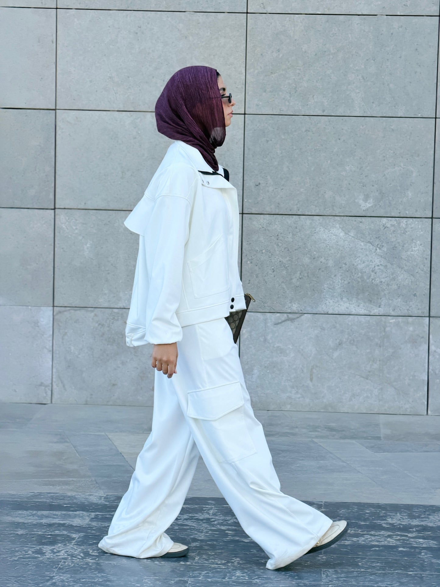 Sport Back Ruffles Set in Off White