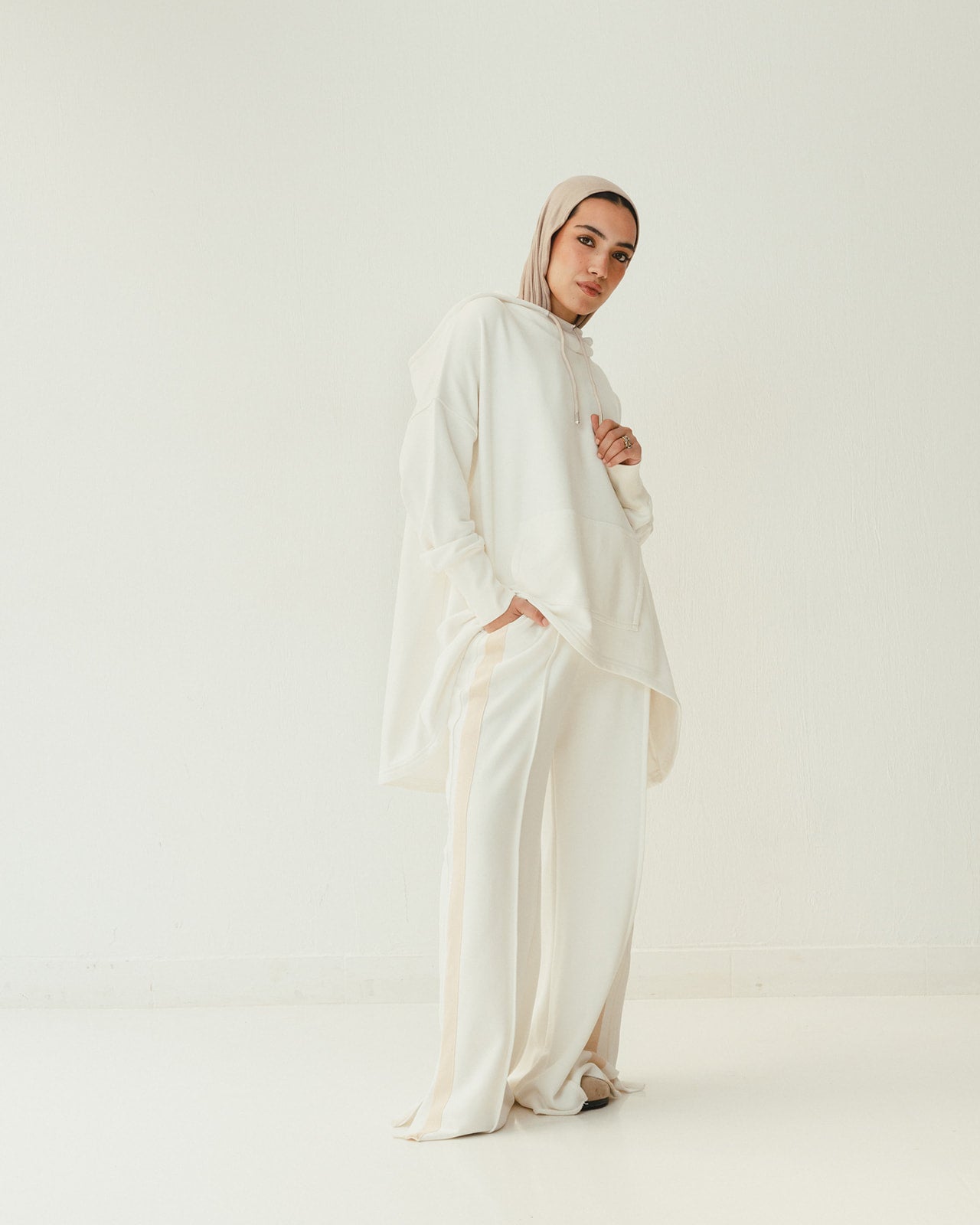 Tracksuit Hoodie Set in Off White