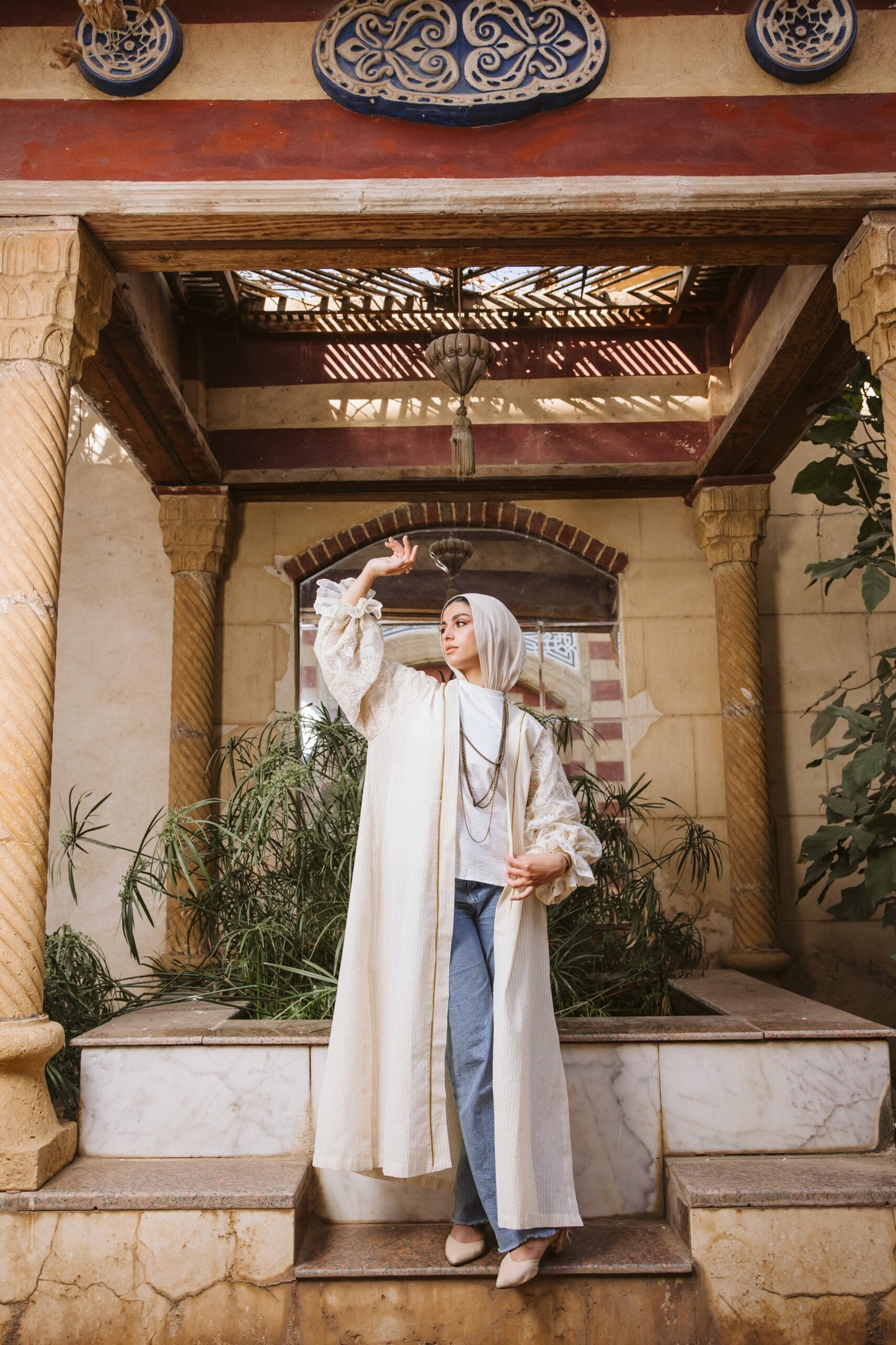 Linen puffy sleeves lace kaftan