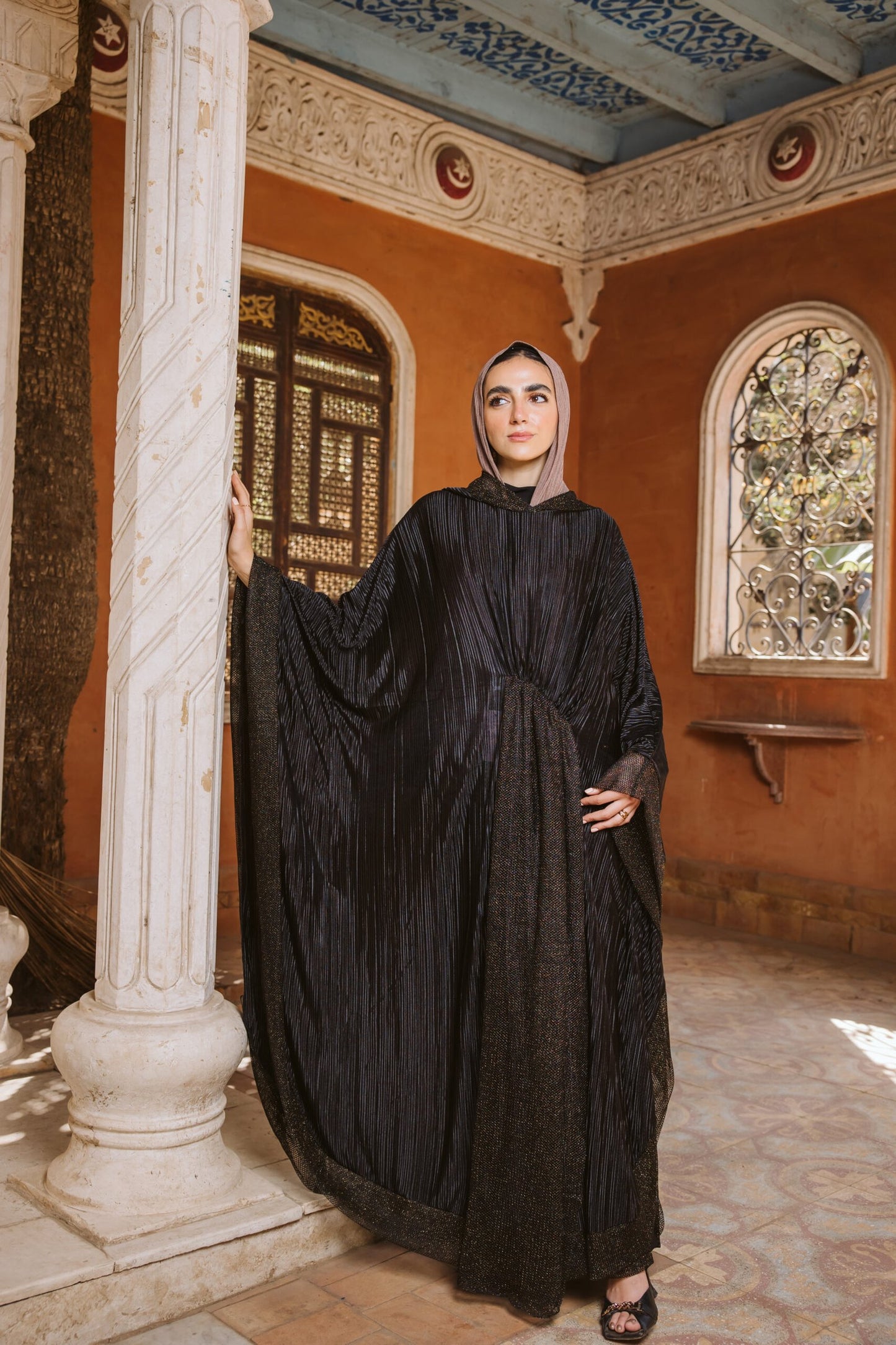 Net Plisse butterfly Abaya