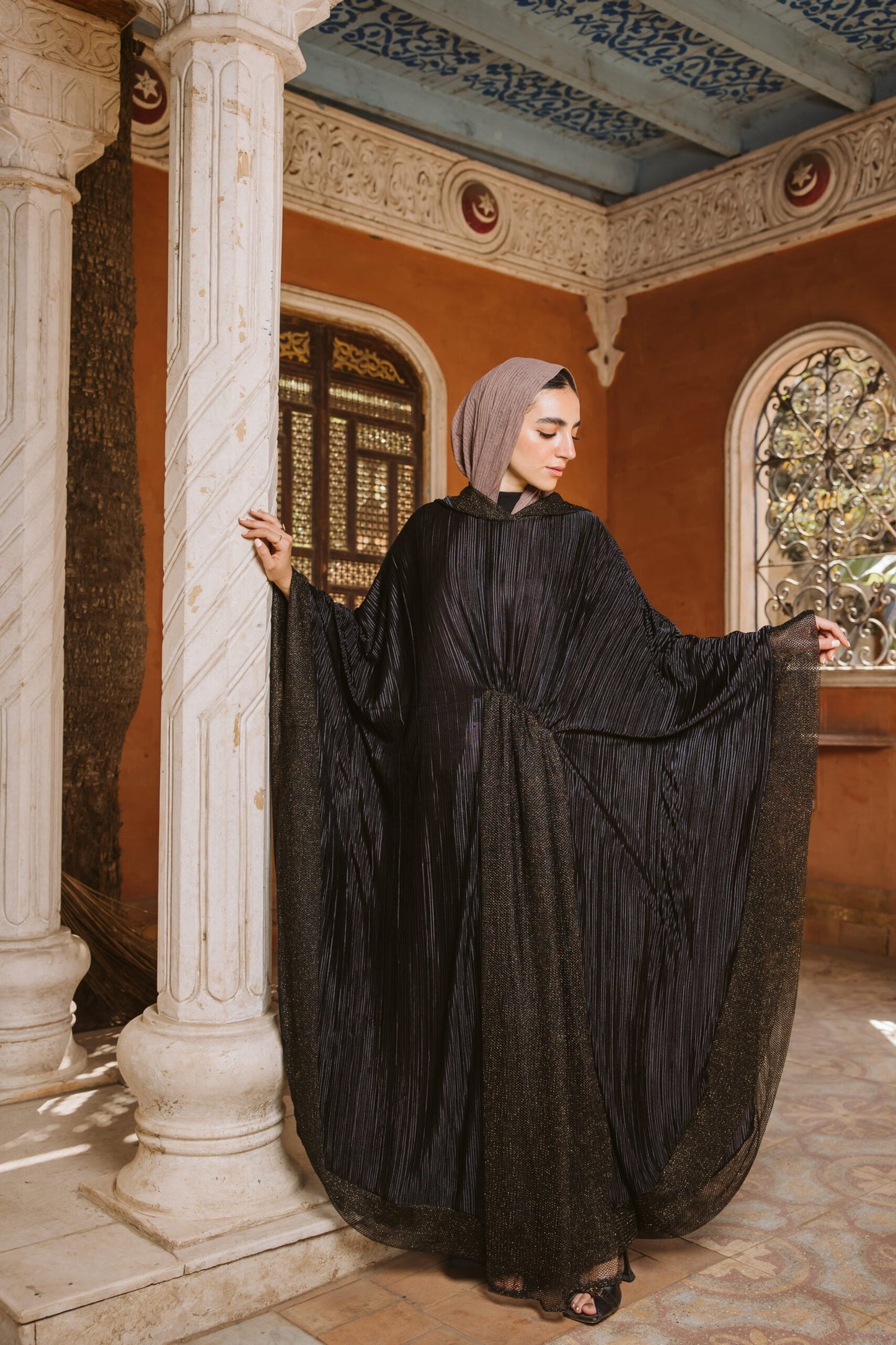 Net Plisse butterfly Abaya