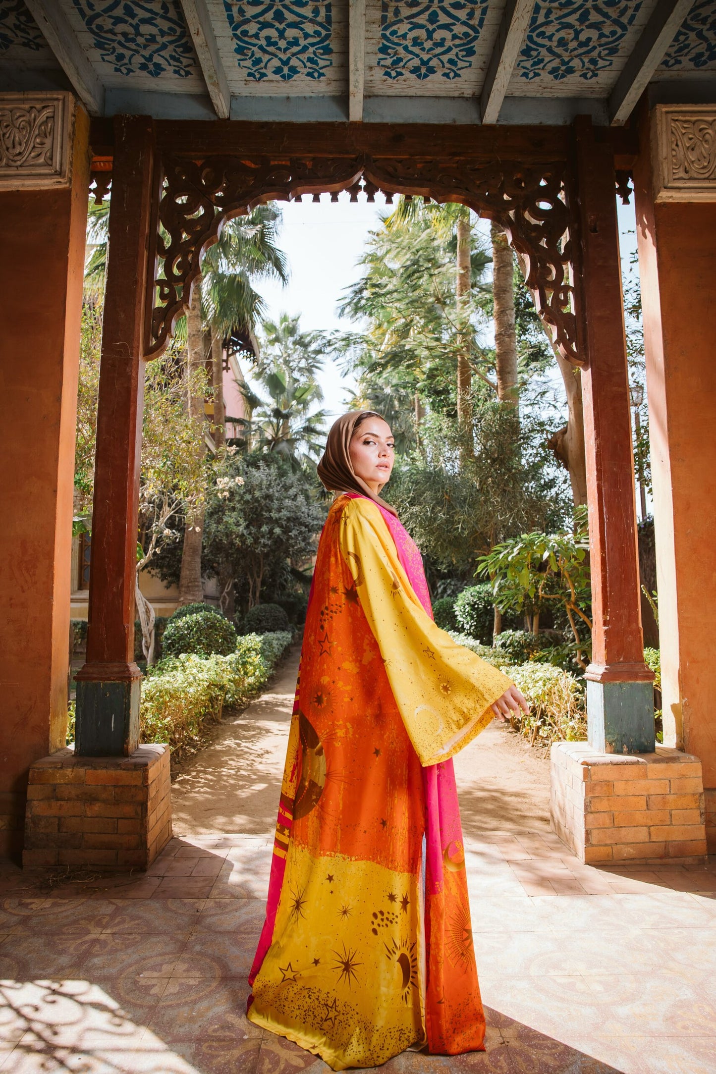 Bahga colorful kimono