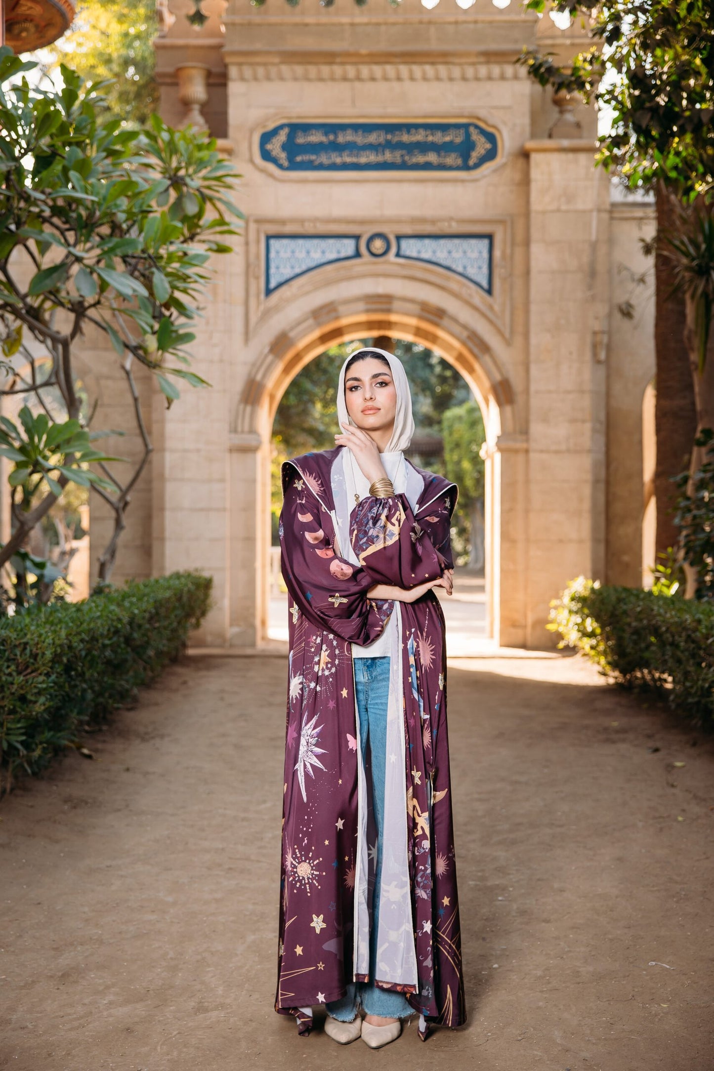 Nojoom puffy sleeves kimono in maroon