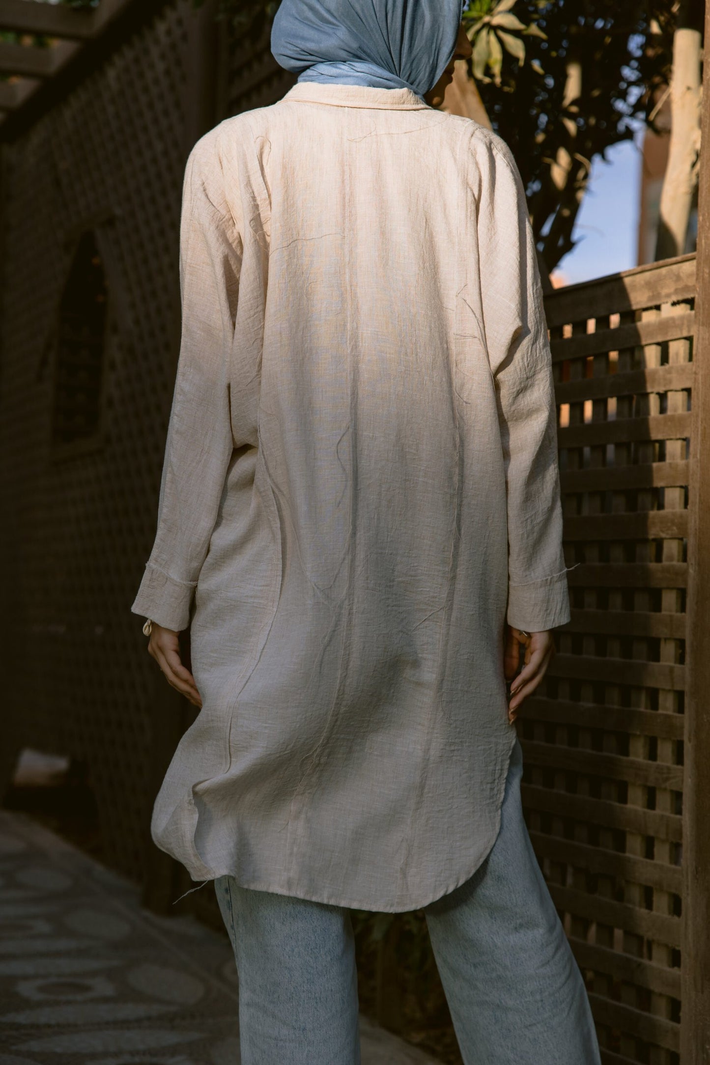 Linen stitches shirt in beige