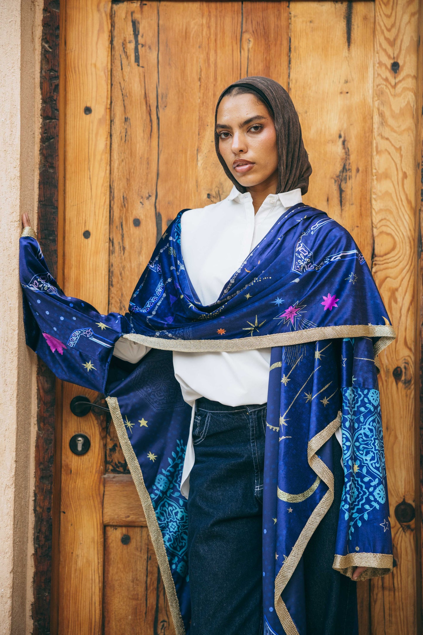Qamar Poncho
