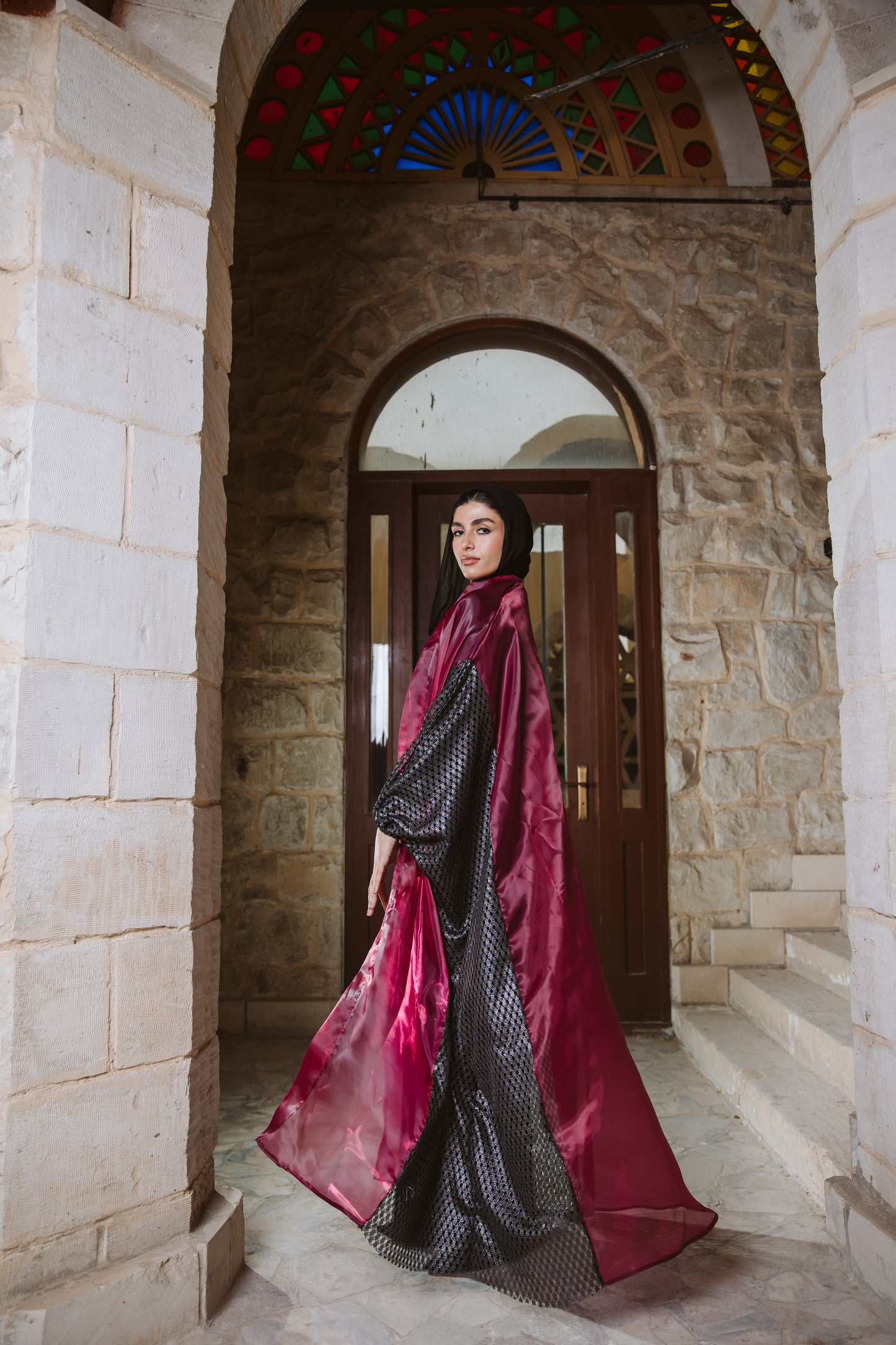 Qasr Kaftan in Burgundy