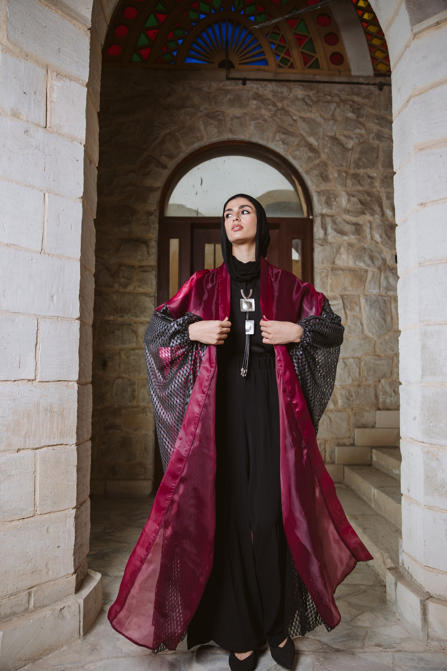 Qasr Kaftan in Burgundy