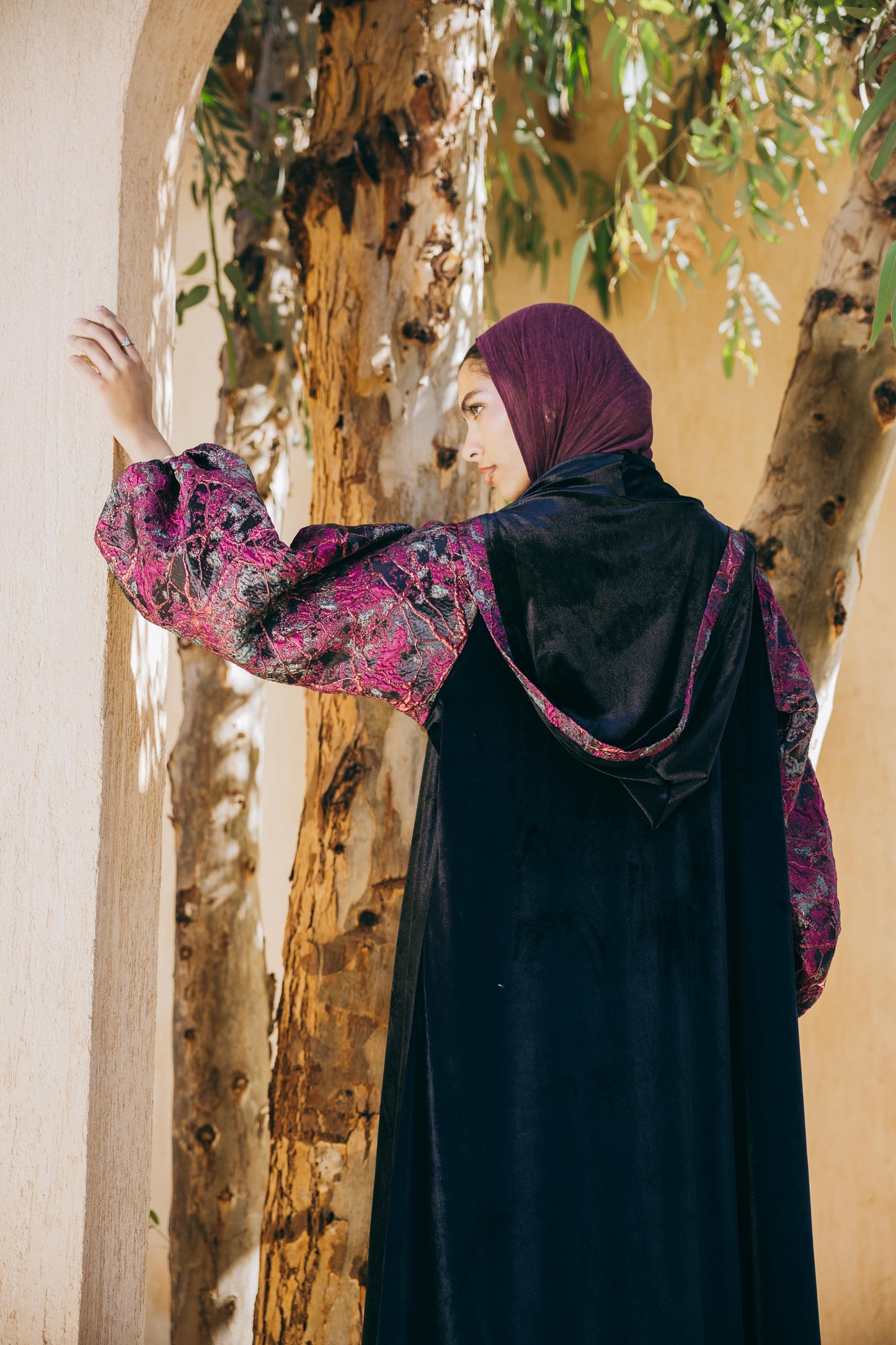 Royal Kaftan in Black