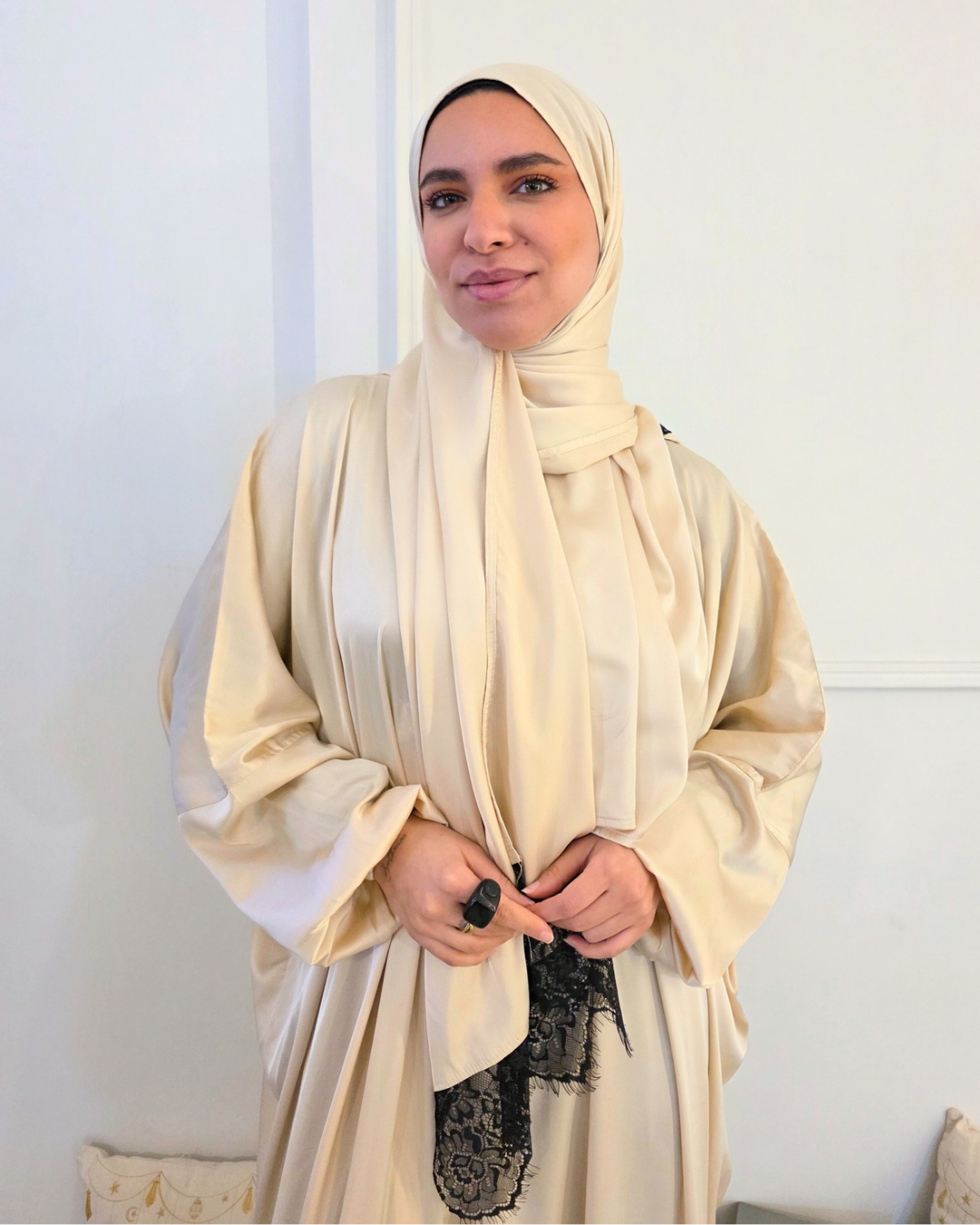 Signature Lace Isdal in off white