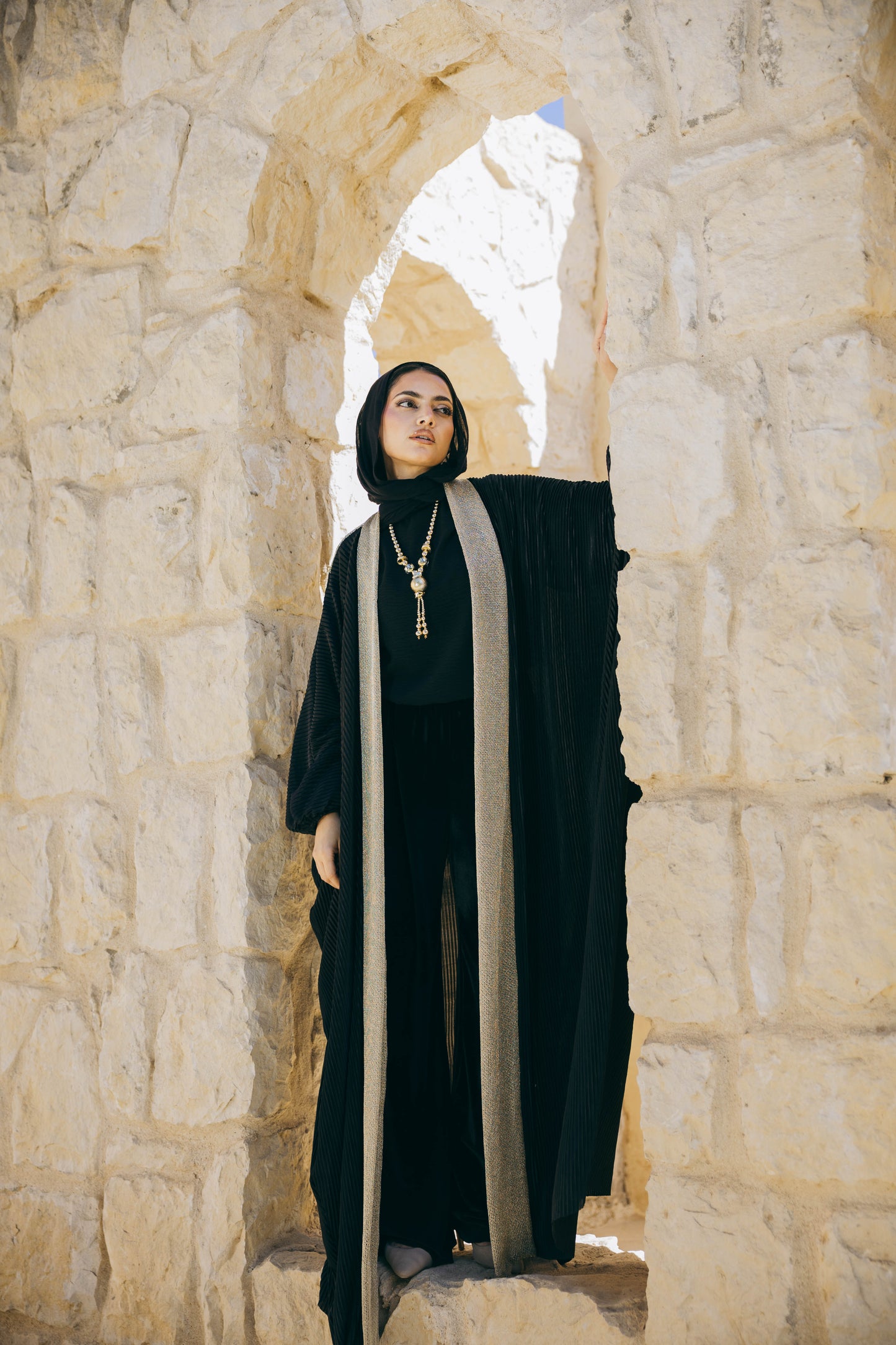 Amira Back Drapé Kaftan