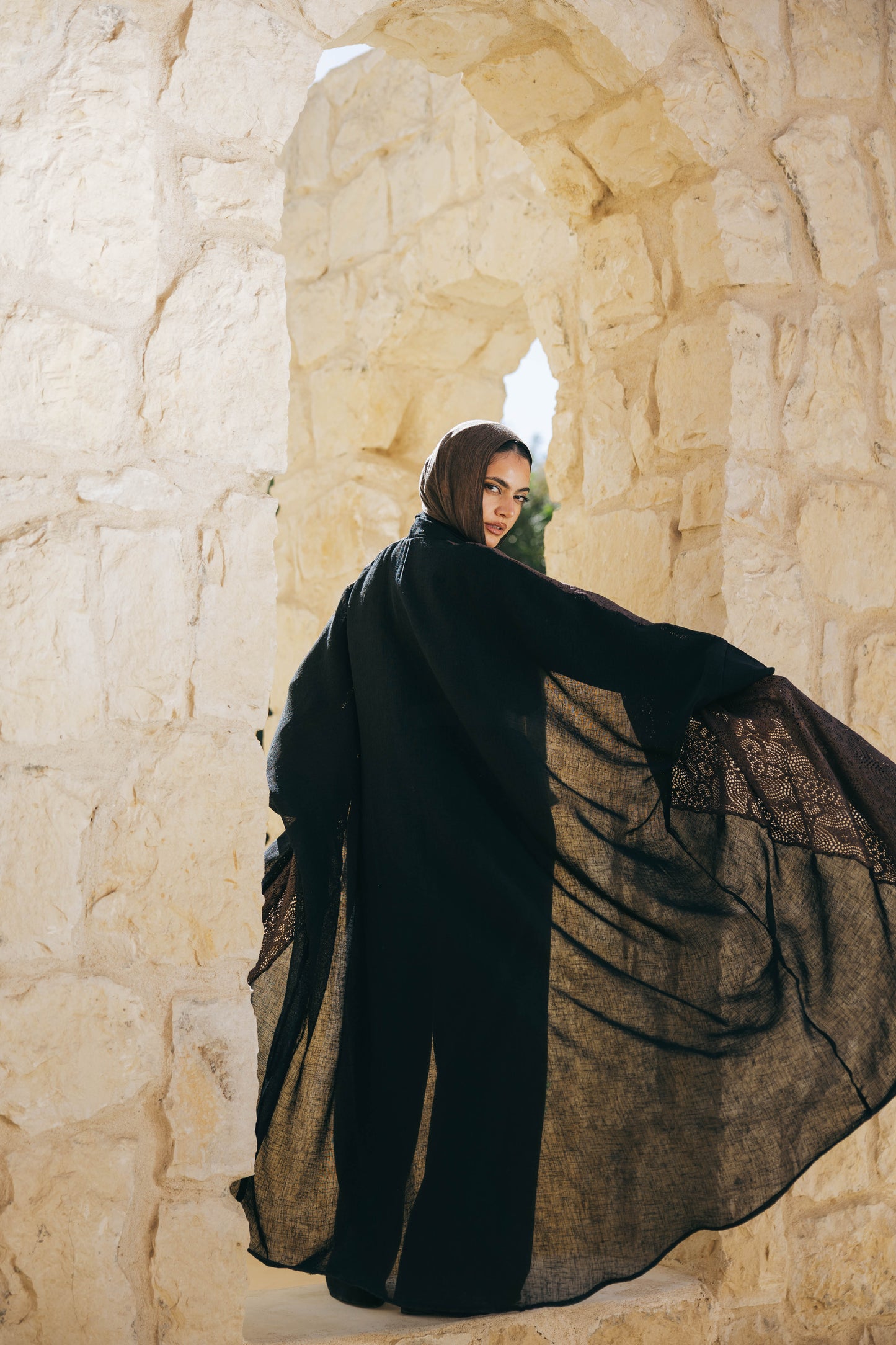 Qasr Linen Kaftan