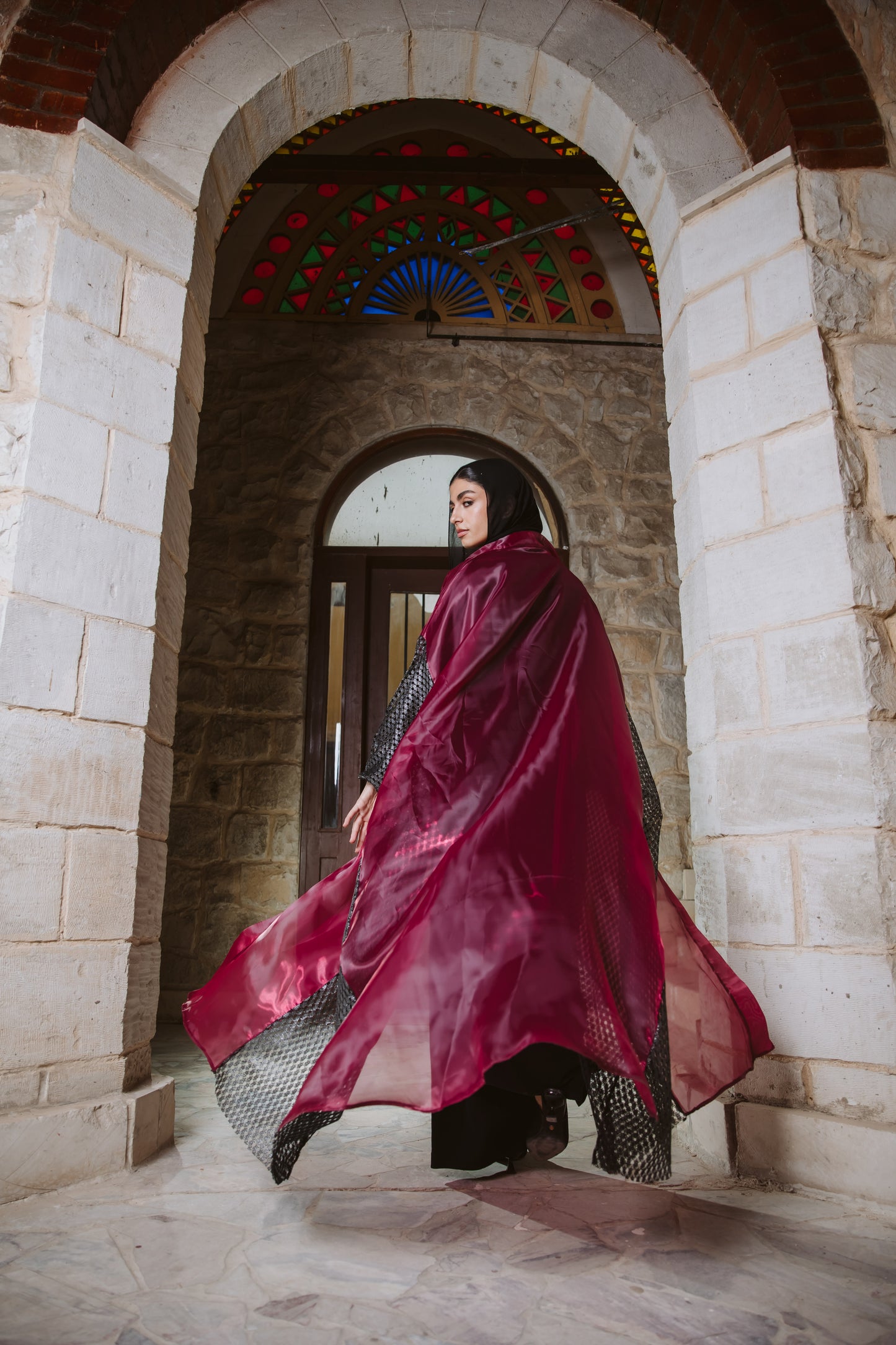 Qasr Kaftan in Burgundy