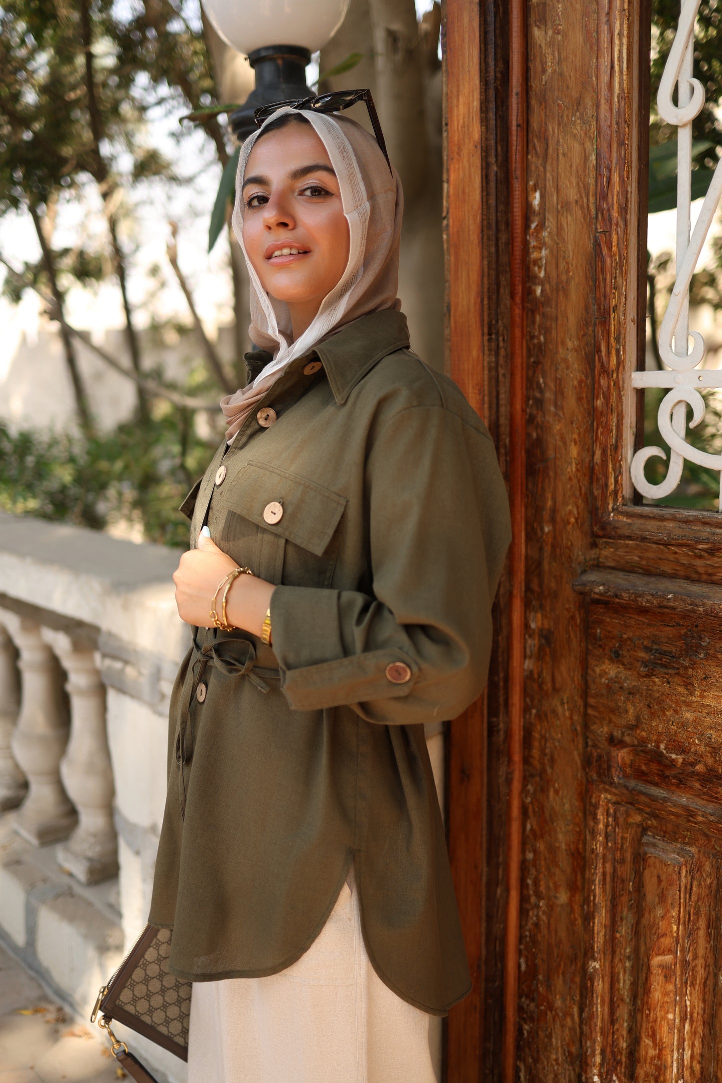 Linen Pockets Shirt in Olive