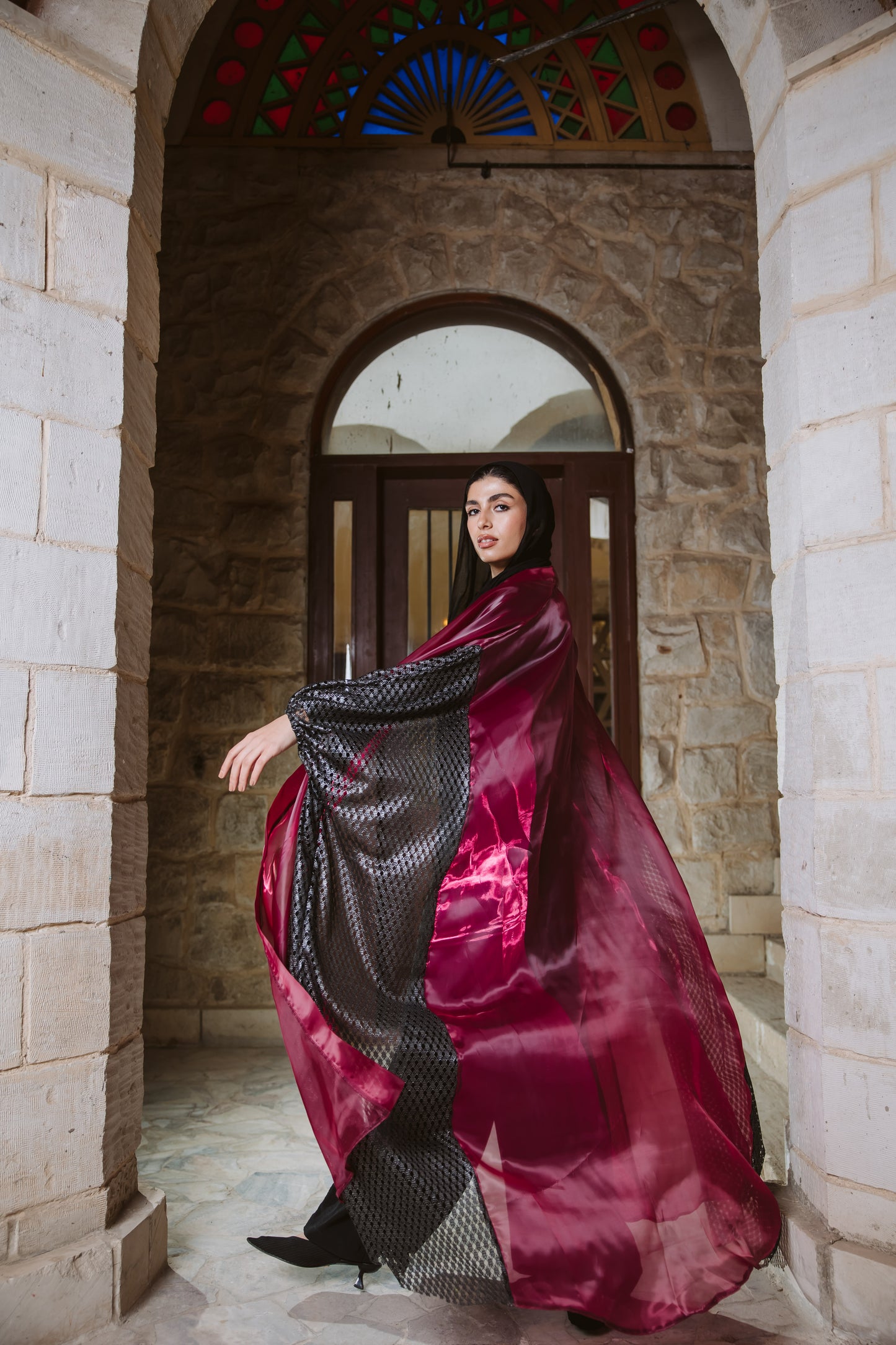 Qasr Kaftan in Burgundy