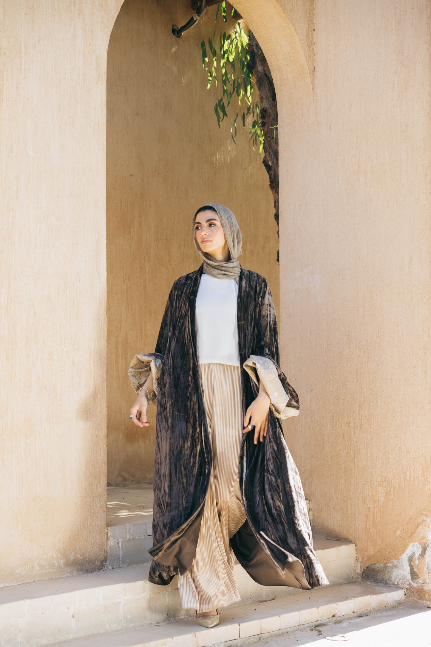 Layan Kaftan in Beige