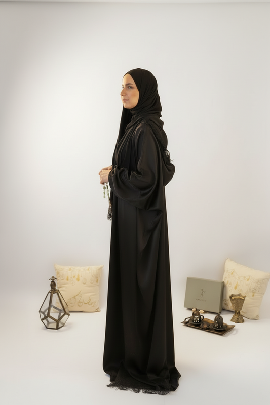 Signature Lace Isdal in Black