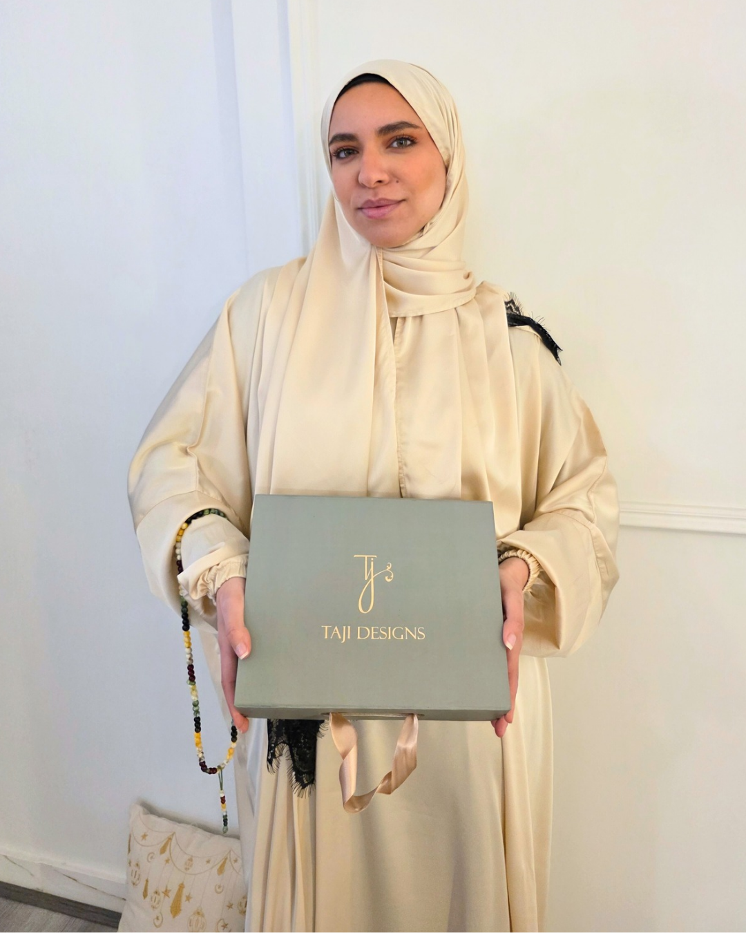 Signature Lace Isdal in off white