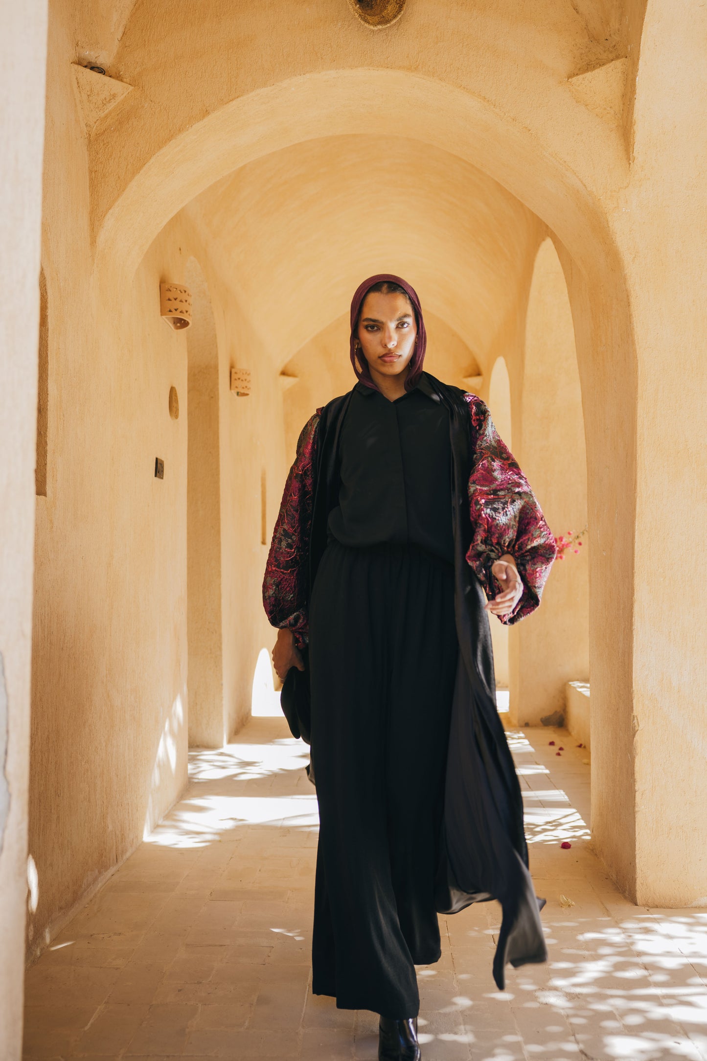 Royal Kaftan in Black