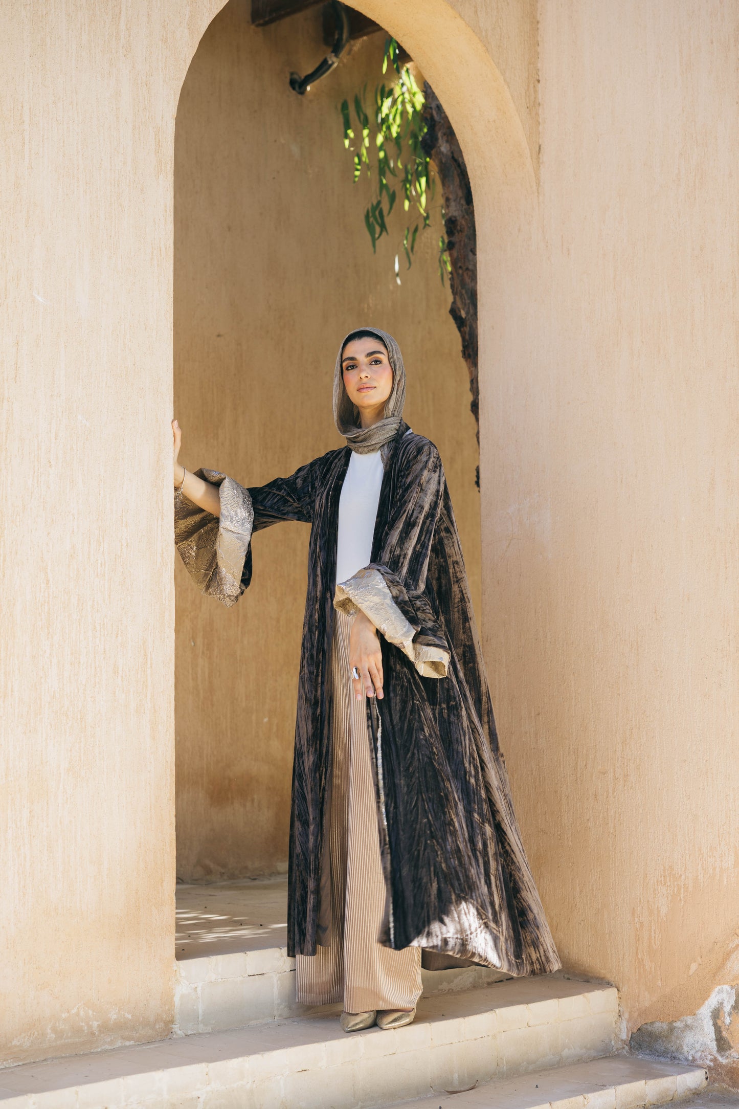 Layan Kaftan in Beige