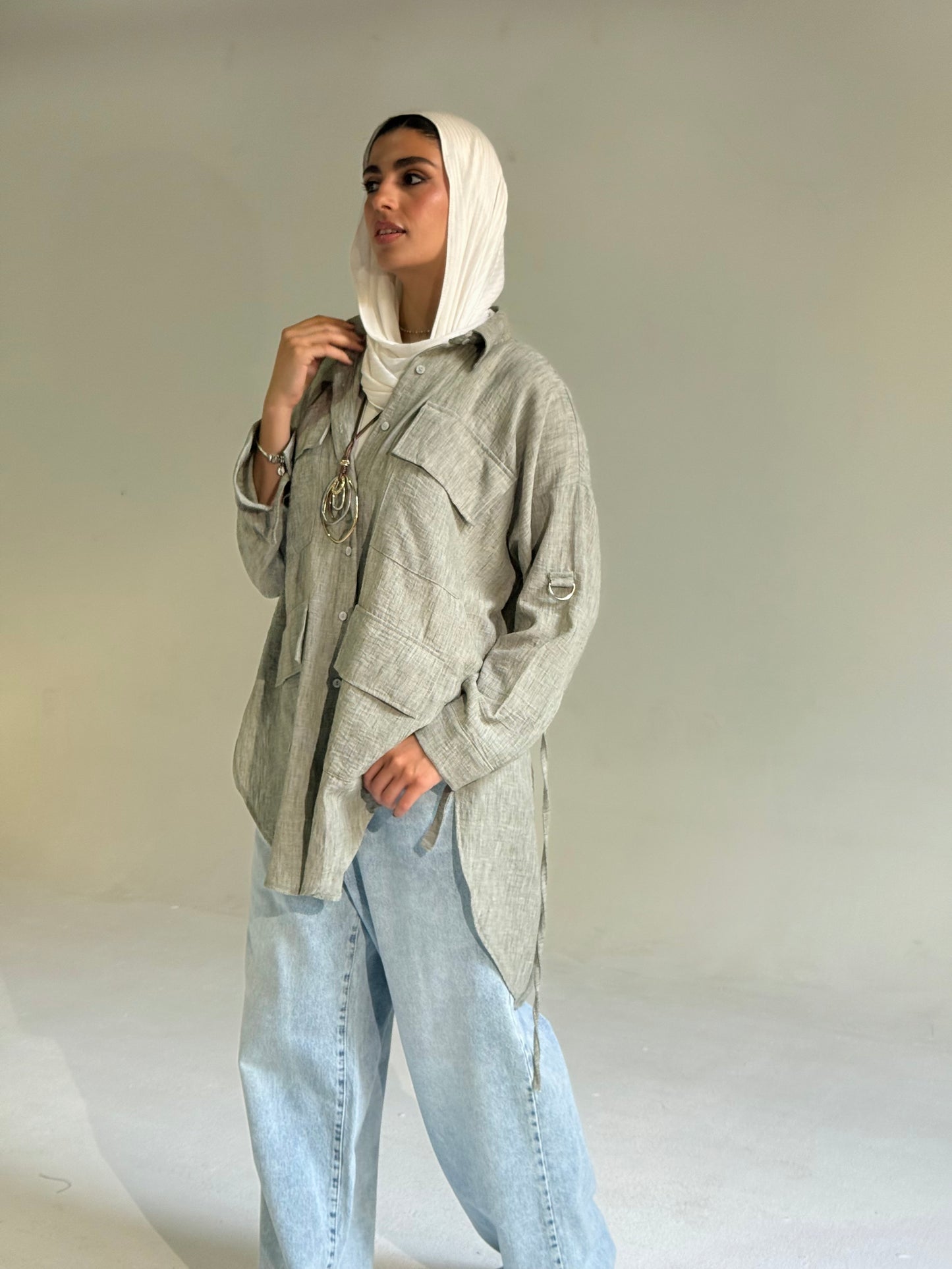 Pockets Linen High Low Shirt in Washed Mint