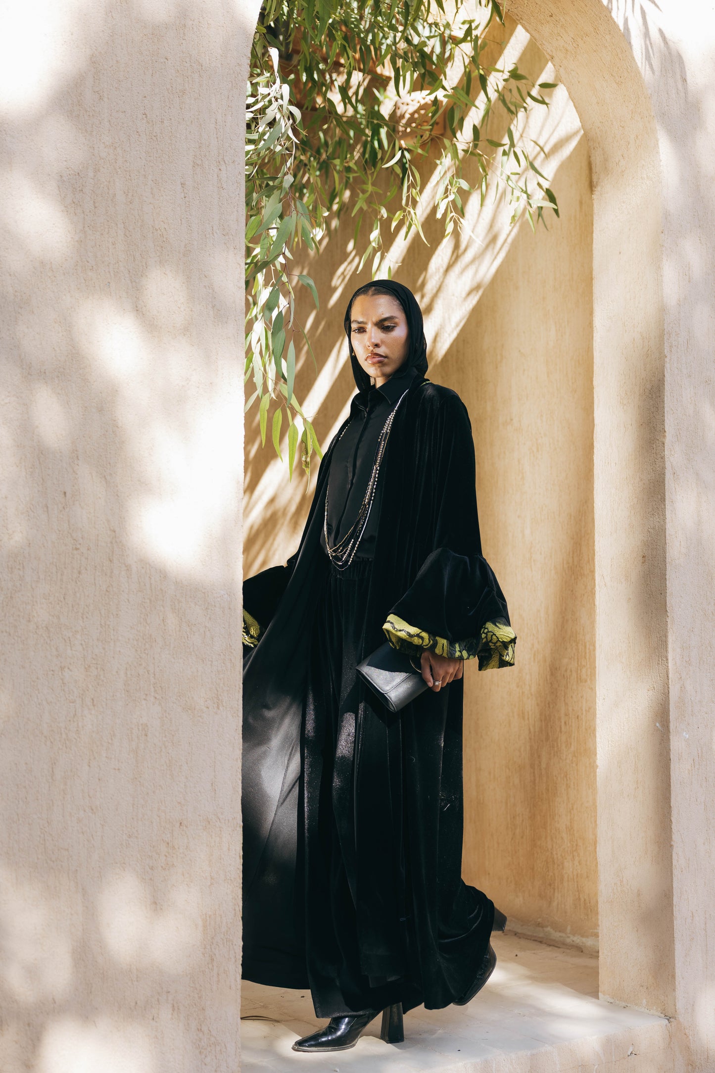 Layan Kaftan in Black